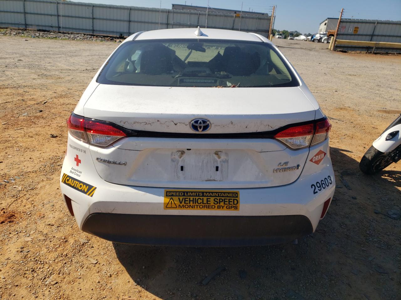 2024 Toyota Corolla Hybrid Le White vin: JTDBCMFE3R3048503 Damage: Deck Lid, Multiple Scratches Light, 10 Or More