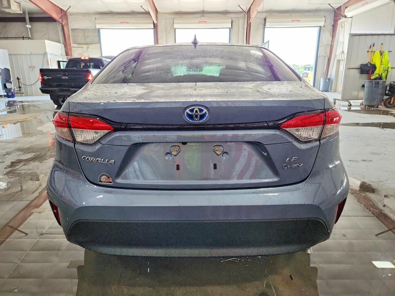 2025 Toyota Corolla Hybrid Le Blue vin: JTDBCMFE3S3105613