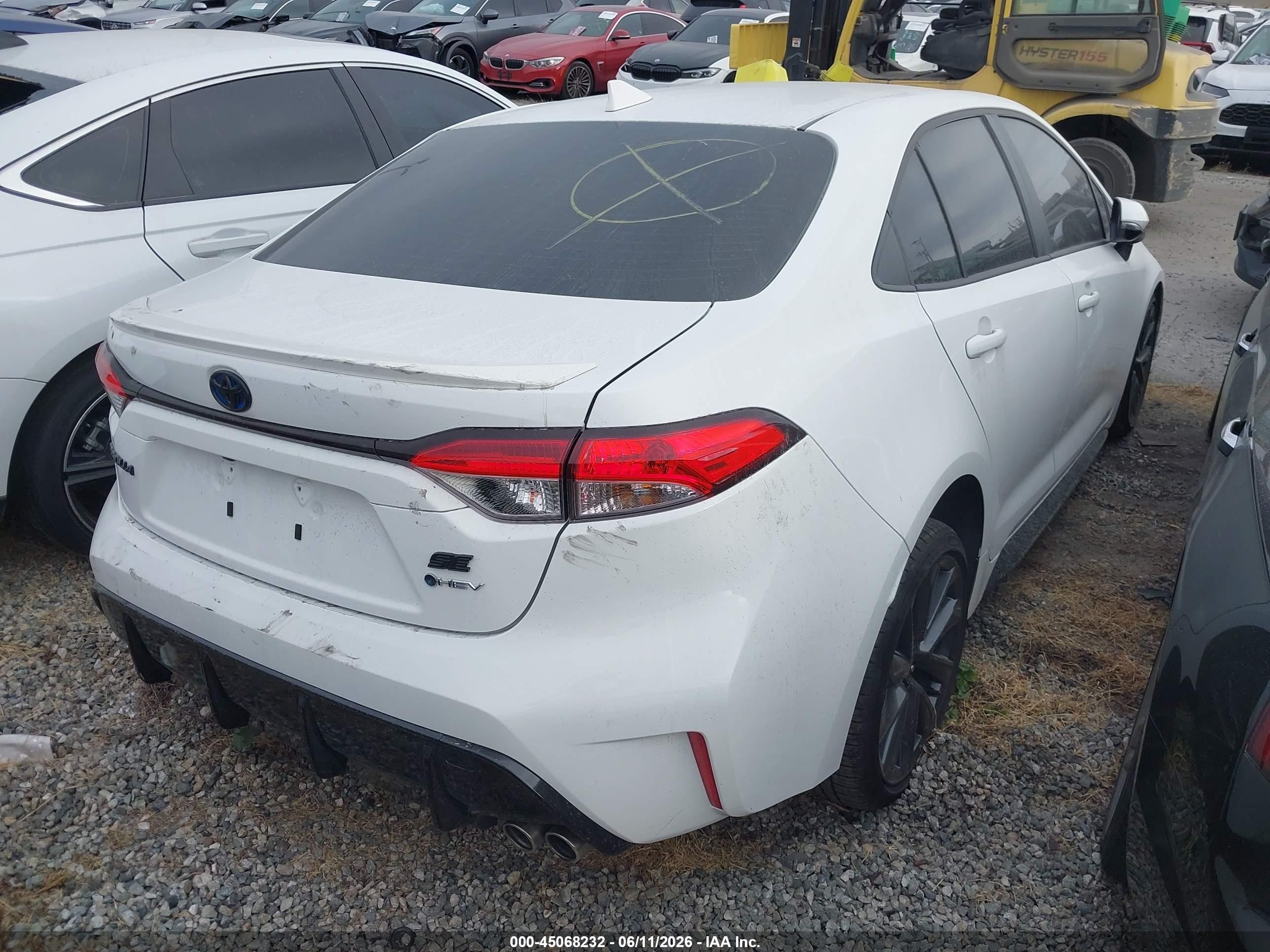 2025 Toyota Corolla Hybrid Se White vin: JTDBCMFE3SJ040967