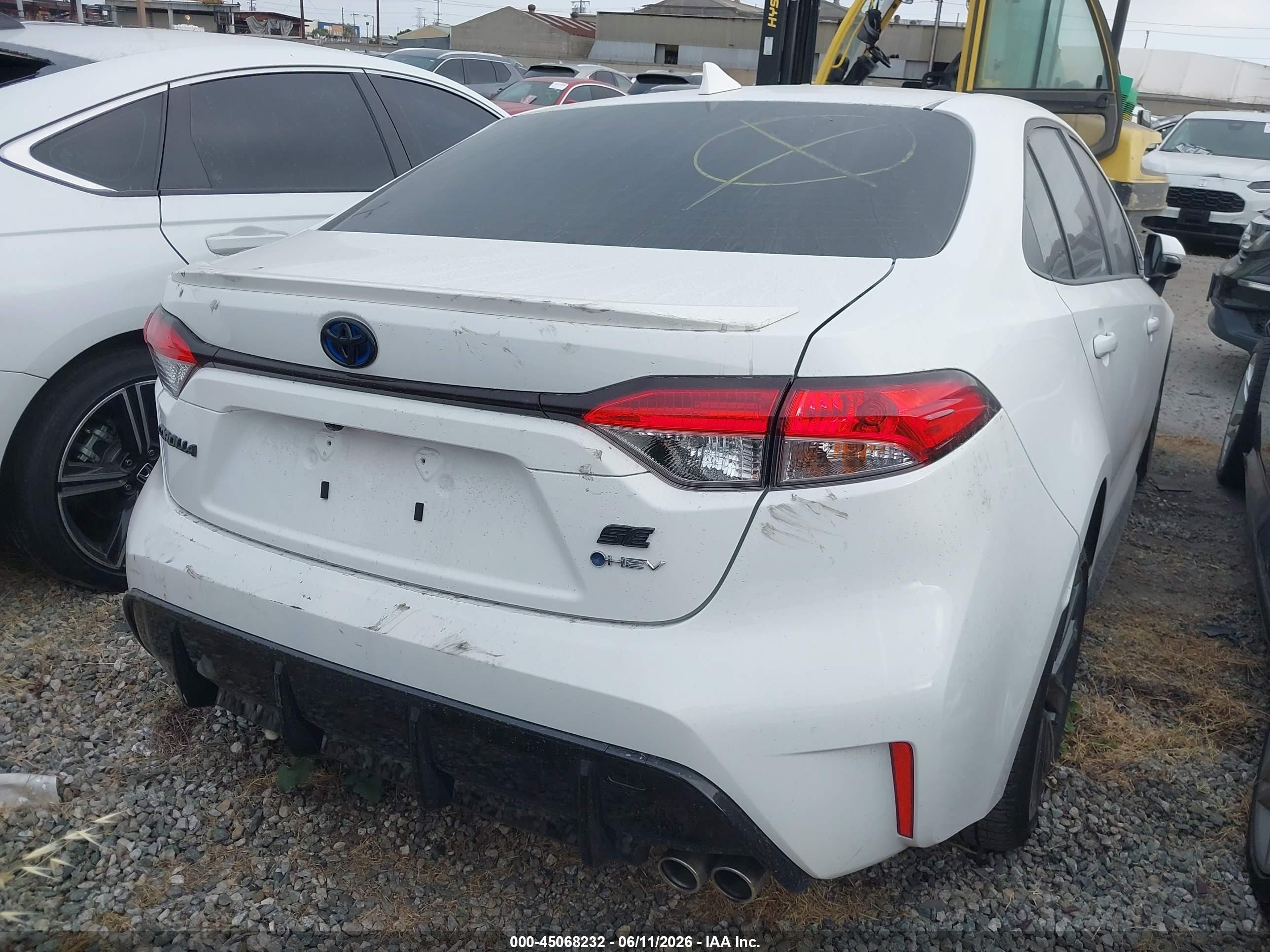 2025 Toyota Corolla Hybrid Se White vin: JTDBCMFE3SJ040967