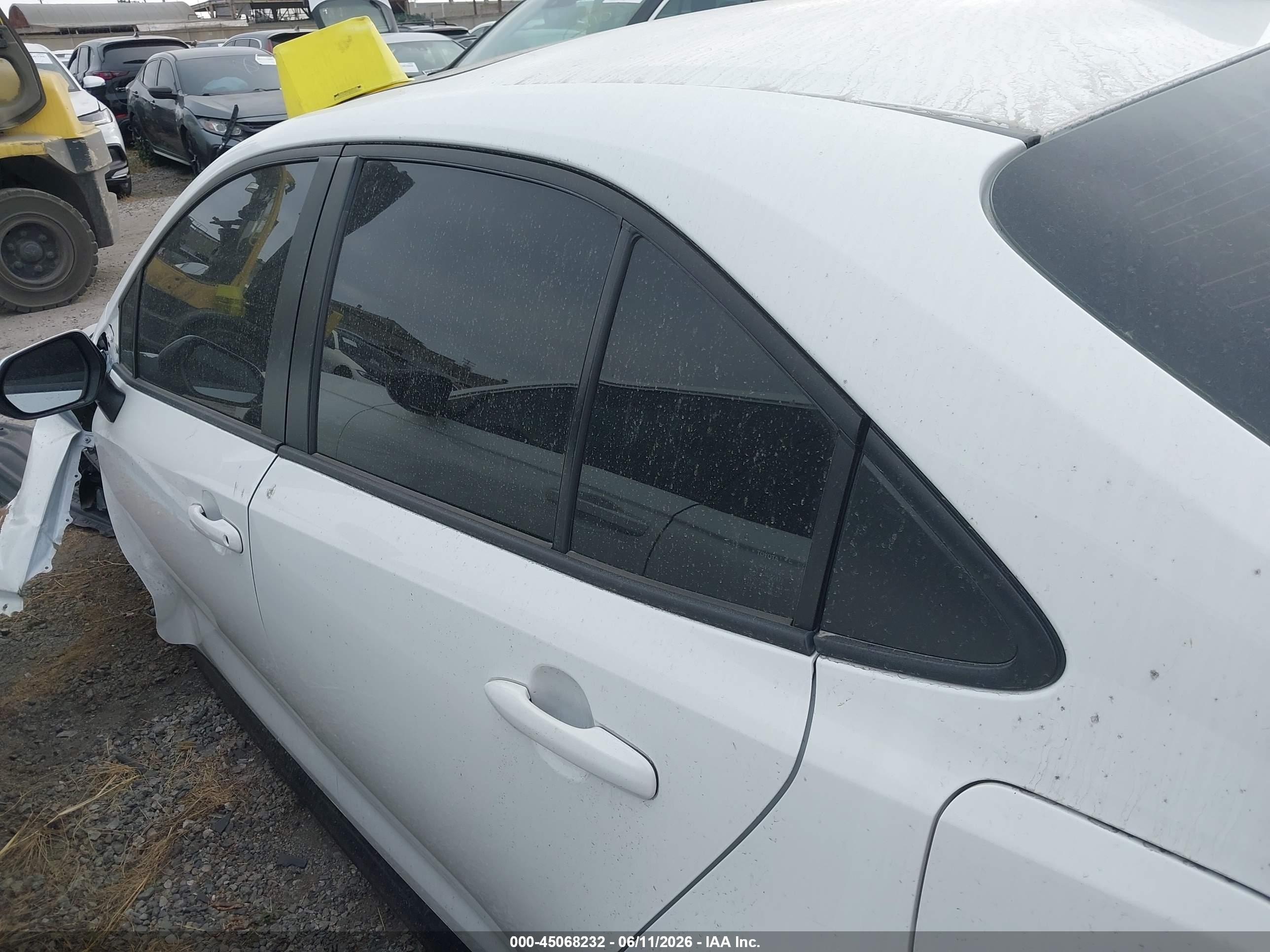 2025 Toyota Corolla Hybrid Se White vin: JTDBCMFE3SJ040967