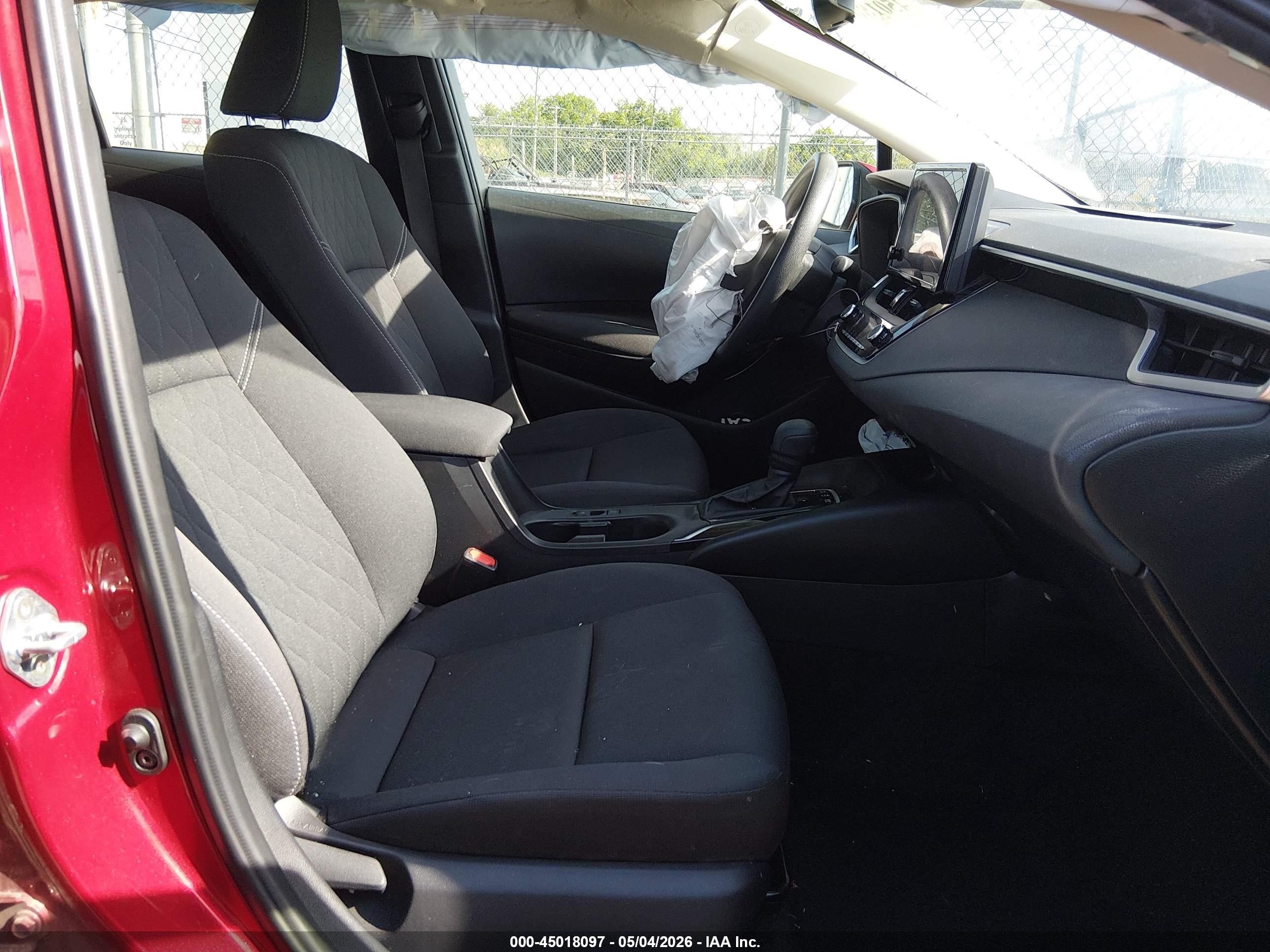 2023 Toyota Corolla Hybrid Le Red vin: JTDBCMFE4PJ004924
