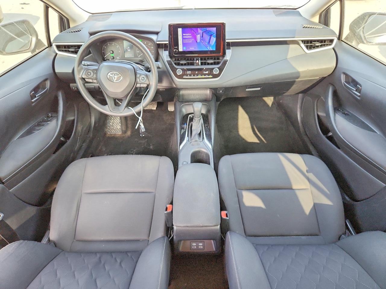 2024 Toyota Corolla Hybrid Le Black vin: JTDBCMFE4R3030480