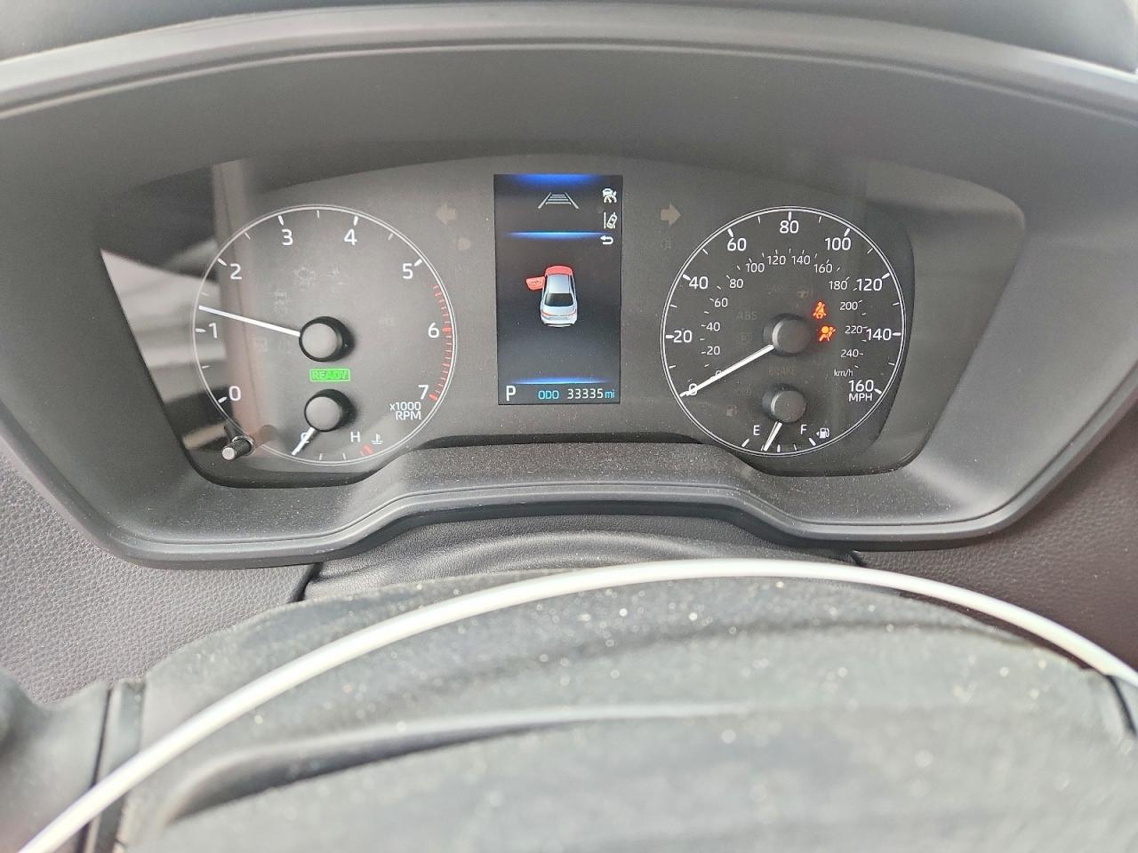 2025 Toyota Corolla Hybrid Le Silver vin: JTDBCMFE4S3075442