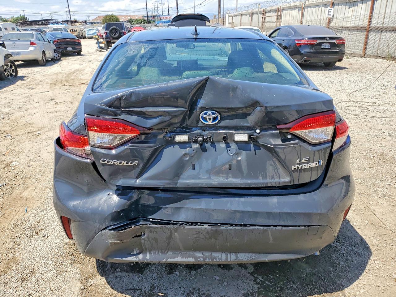 2023 Toyota Corolla Hybrid Le Gray vin: JTDBCMFE5P3024247