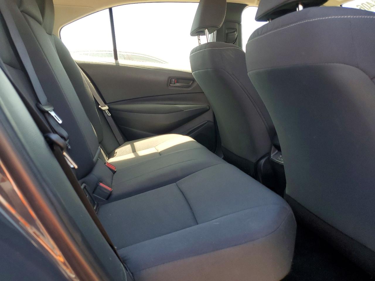 2023 Toyota Corolla Hybrid Le Gray vin: JTDBCMFE5P3024247