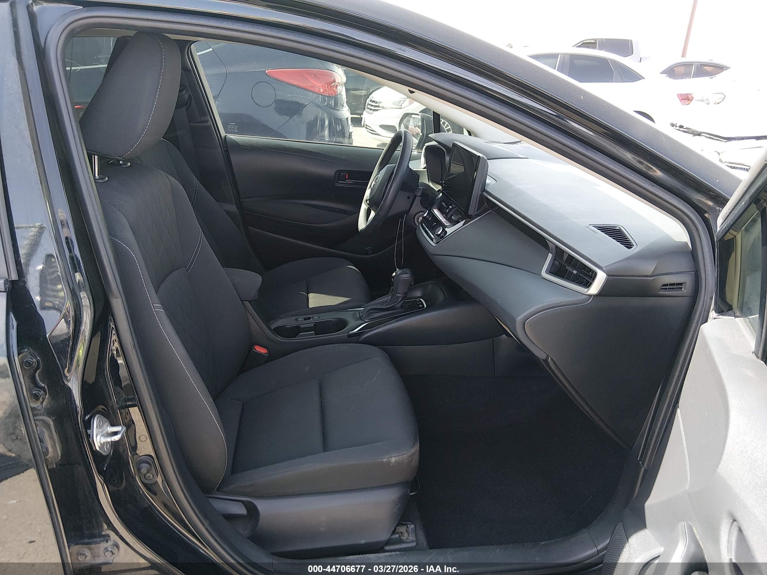 2024 Toyota Corolla Hybrid Le Black vin: JTDBCMFE5R3032089