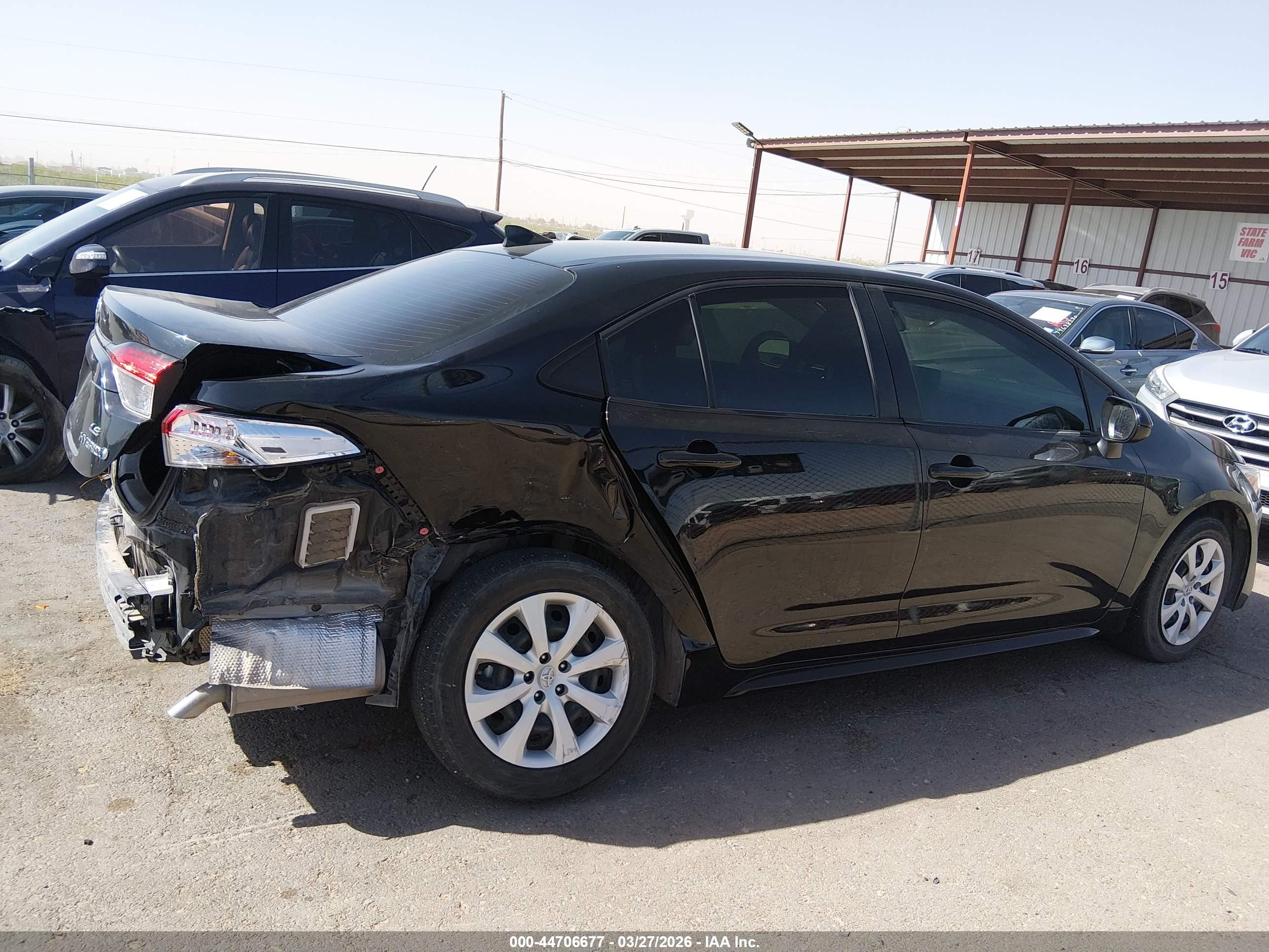 2024 Toyota Corolla Hybrid Le Black vin: JTDBCMFE5R3032089