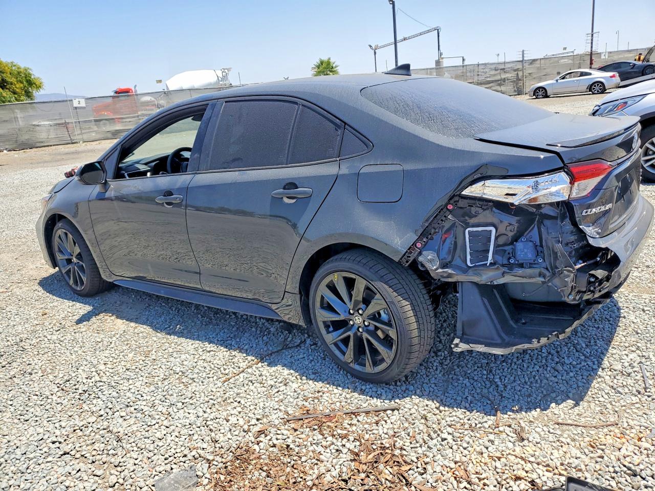 2026 Toyota Corolla Hybrid Se Gray vin: JTDBCMFE5T3143796