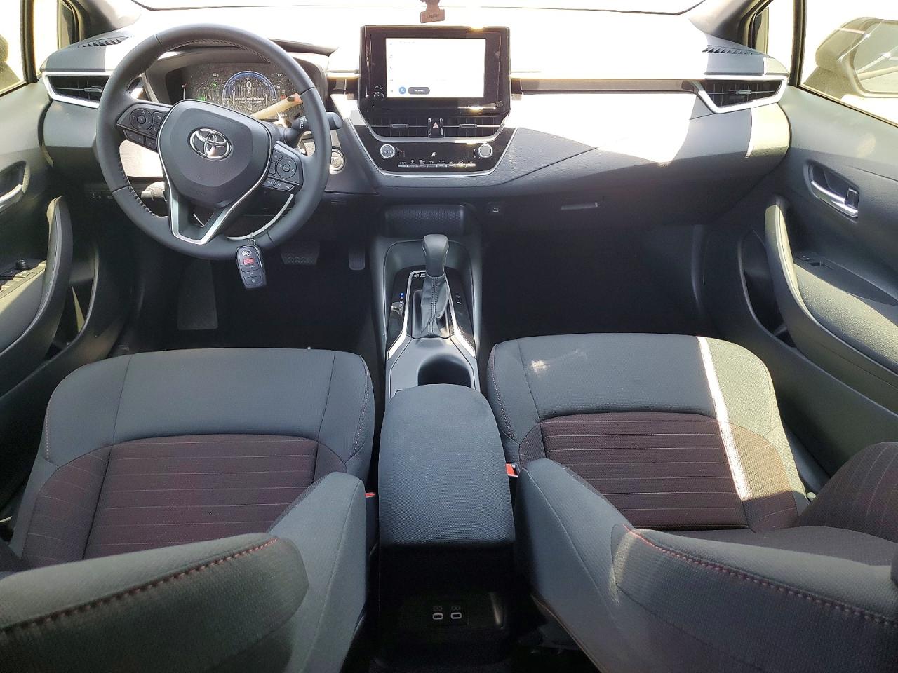 2026 Toyota Corolla Hybrid Se Gray vin: JTDBCMFE5T3143796