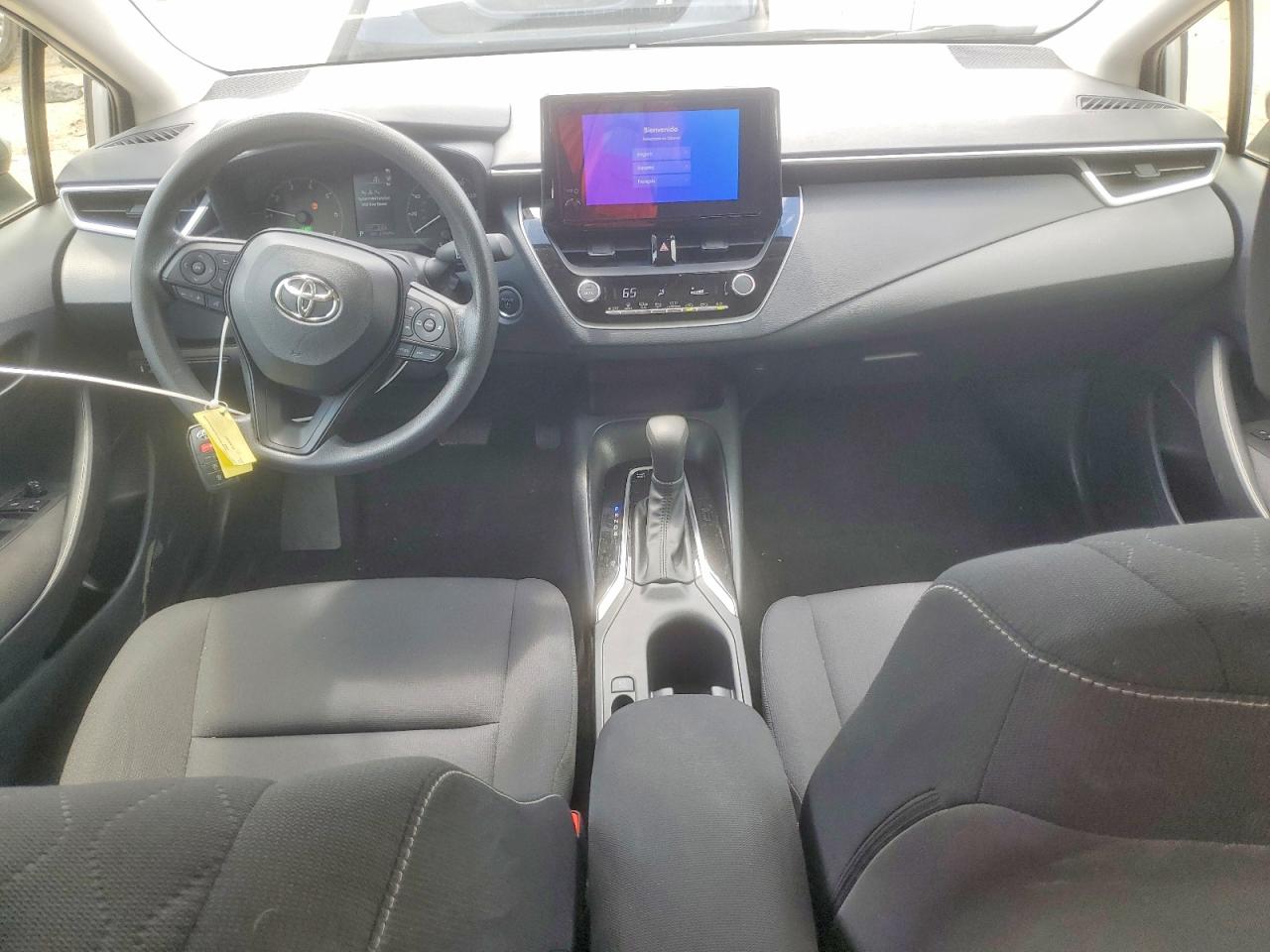2024 Toyota Corolla Hybrid Le Silver vin: JTDBCMFE6R3030545