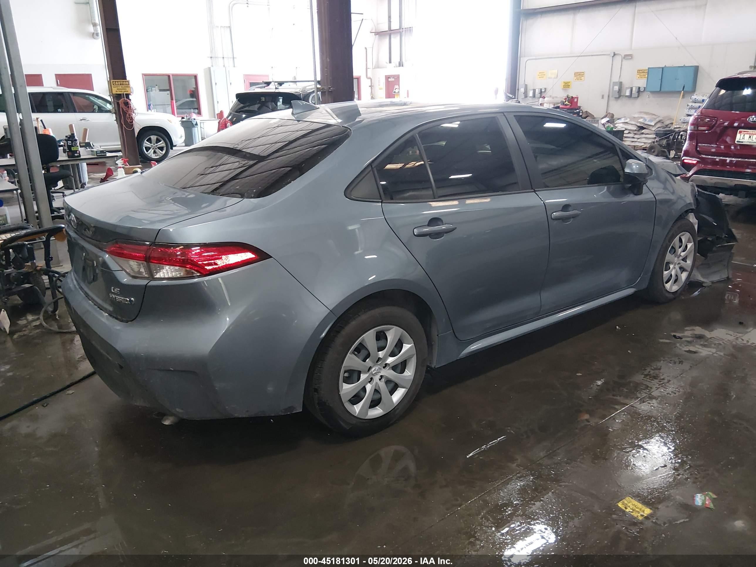 2024 Toyota Corolla Hybrid Le Blue vin: JTDBCMFE6R3056675