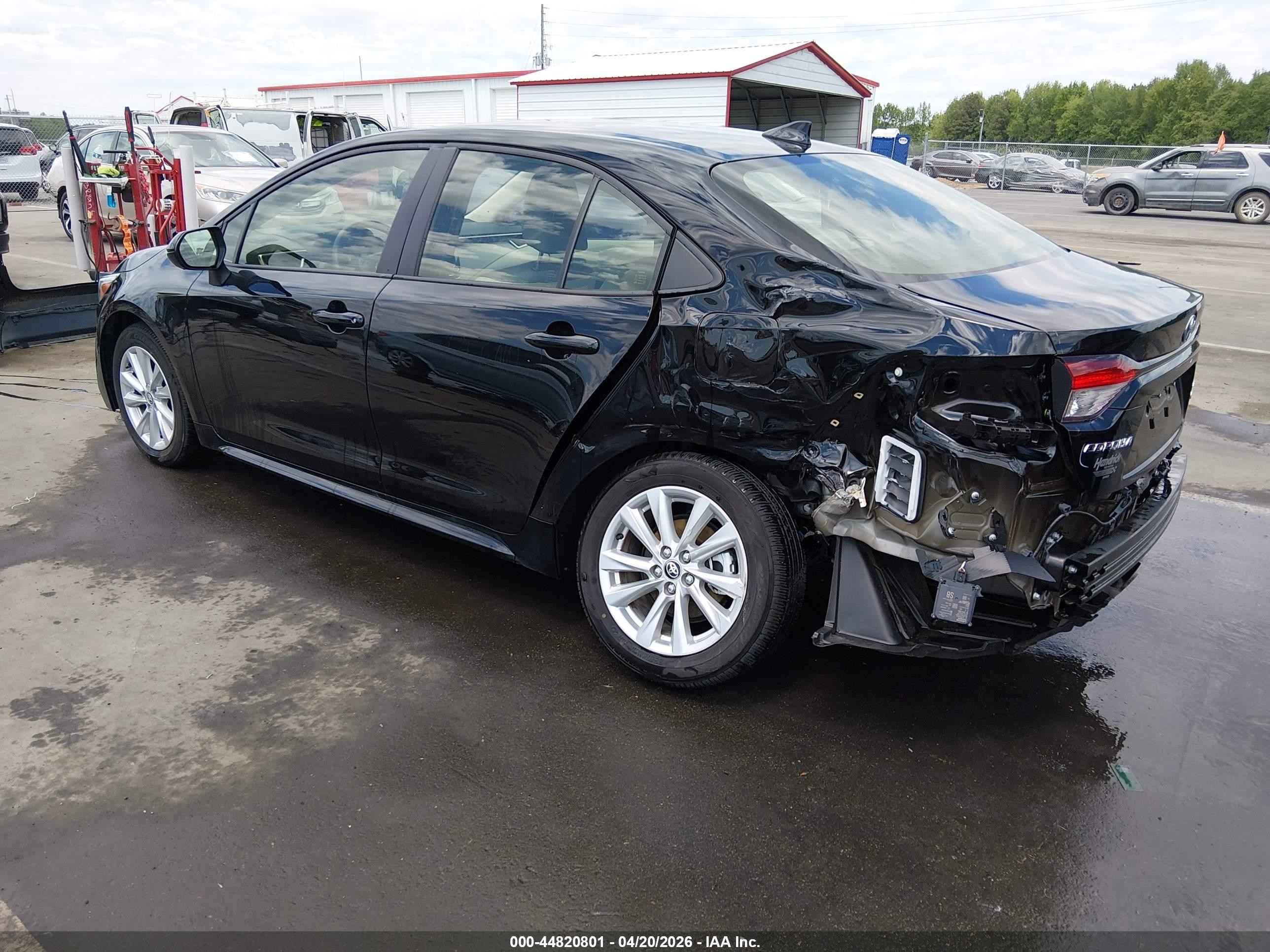 2025 Toyota Corolla Hybrid Le Black vin: JTDBCMFE6SJ042955