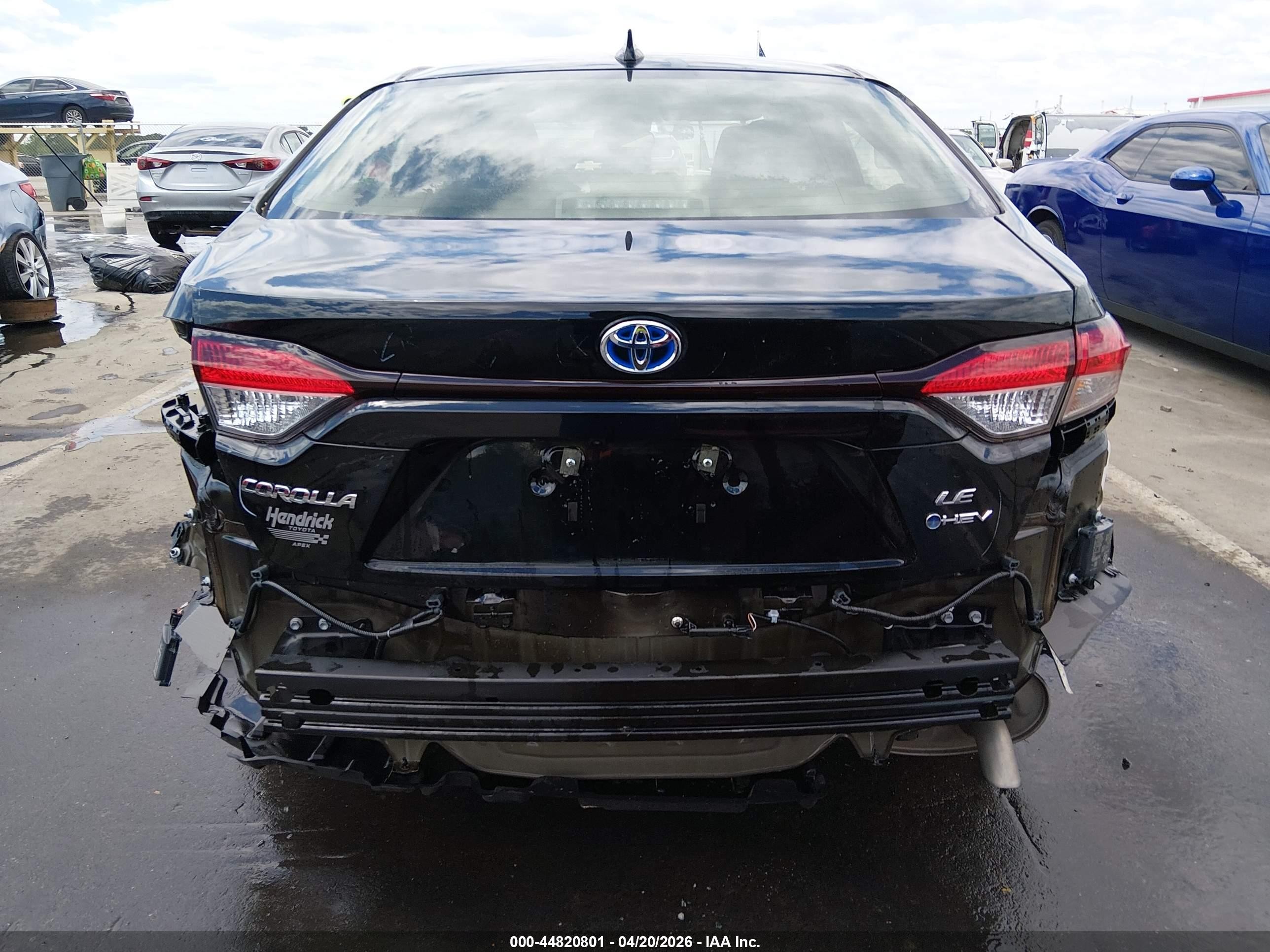 2025 Toyota Corolla Hybrid Le Black vin: JTDBCMFE6SJ042955