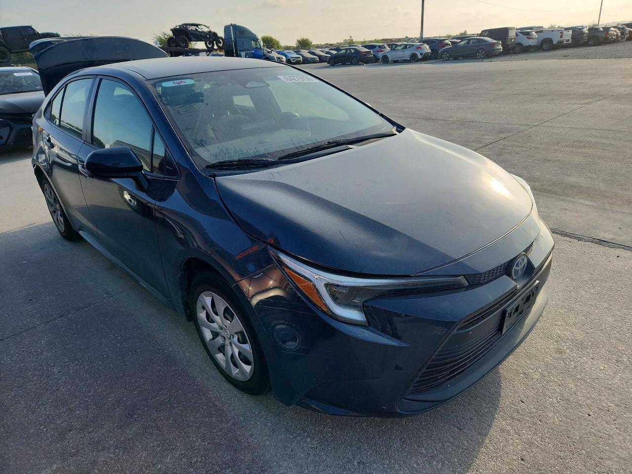 2023 Toyota Corolla Hybrid Le Серый vin: JTDBCMFE7P3014853
