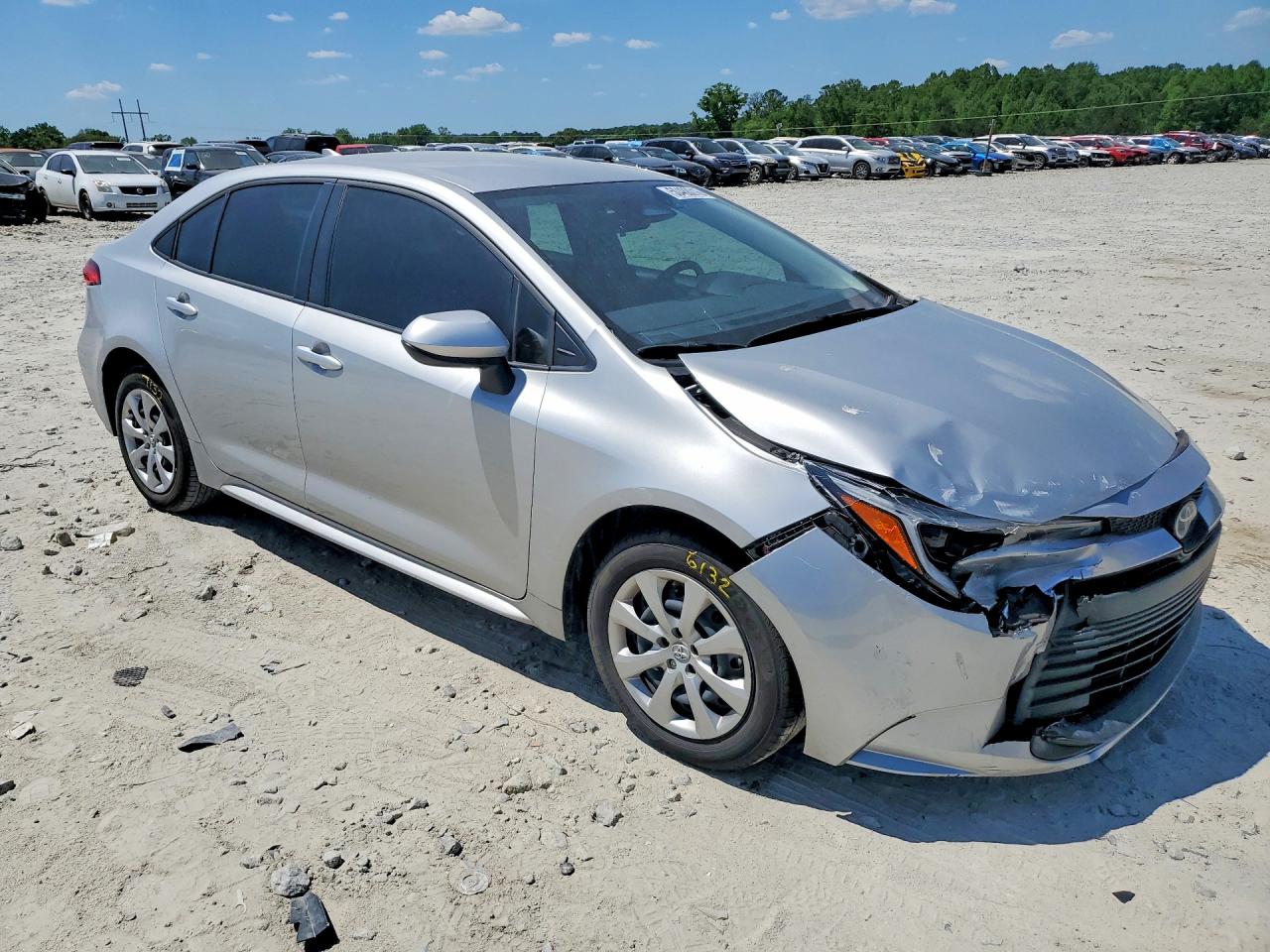 2024 Toyota Corolla Hybrid Le Silver vin: JTDBCMFE7RJ035135