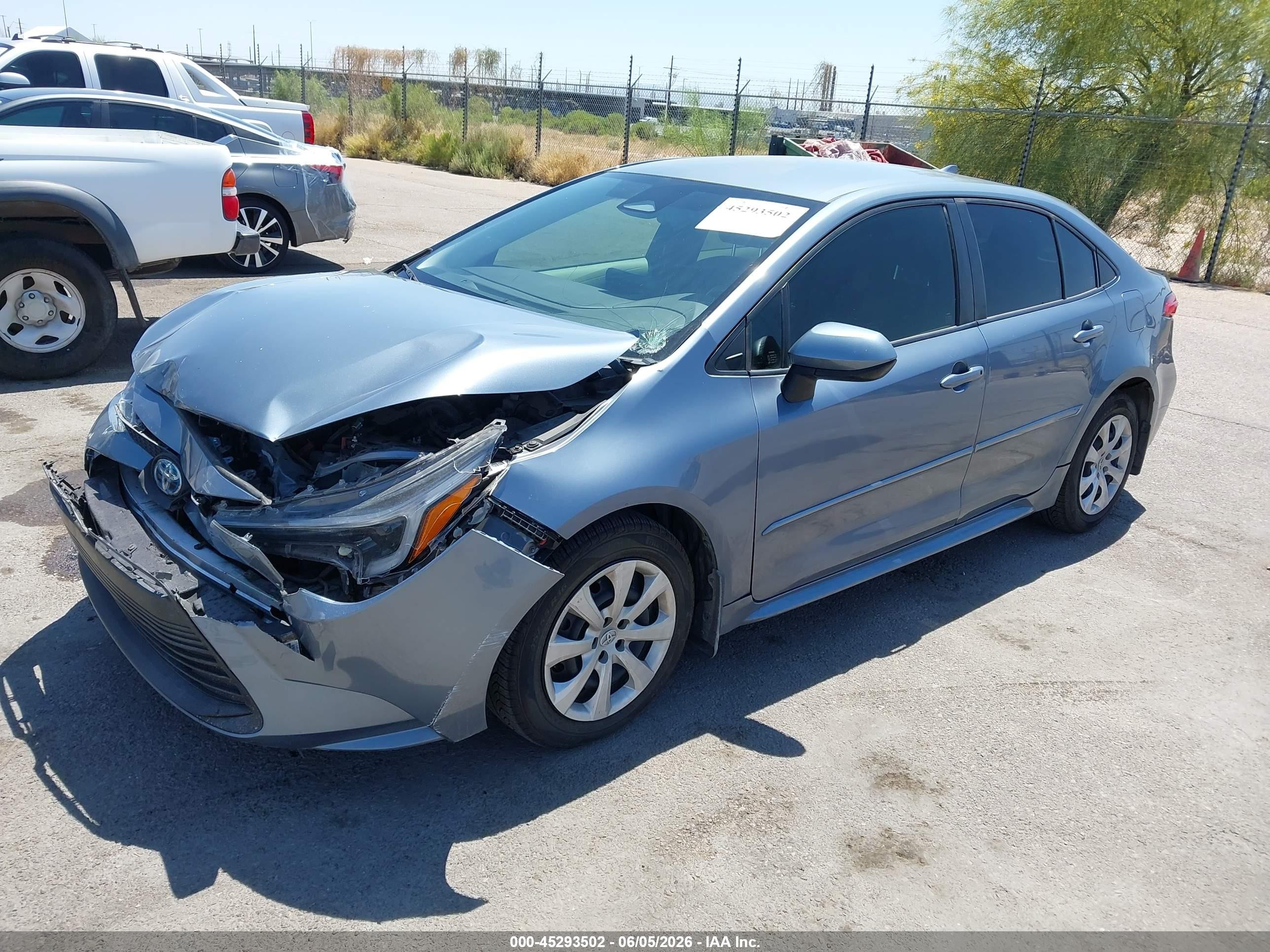 2023 Toyota Corolla Hybrid Le Синий vin: JTDBCMFE8P3012013