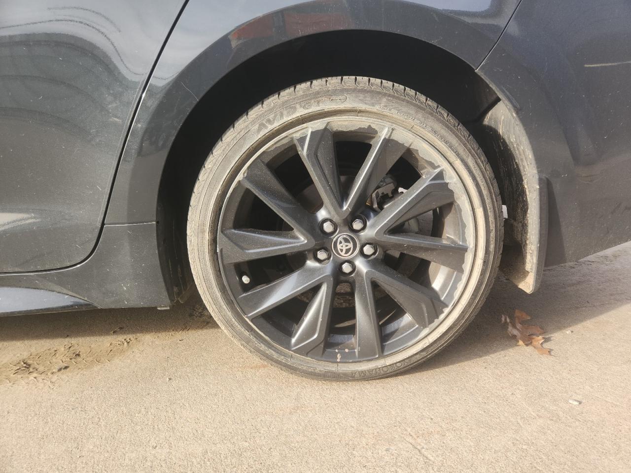 2025 Toyota Corolla Hybrid Se Black vin: JTDBCMFE8S3085147 Damage: Left Rear Wheel, Curb Rash, 1 To 2 Inches