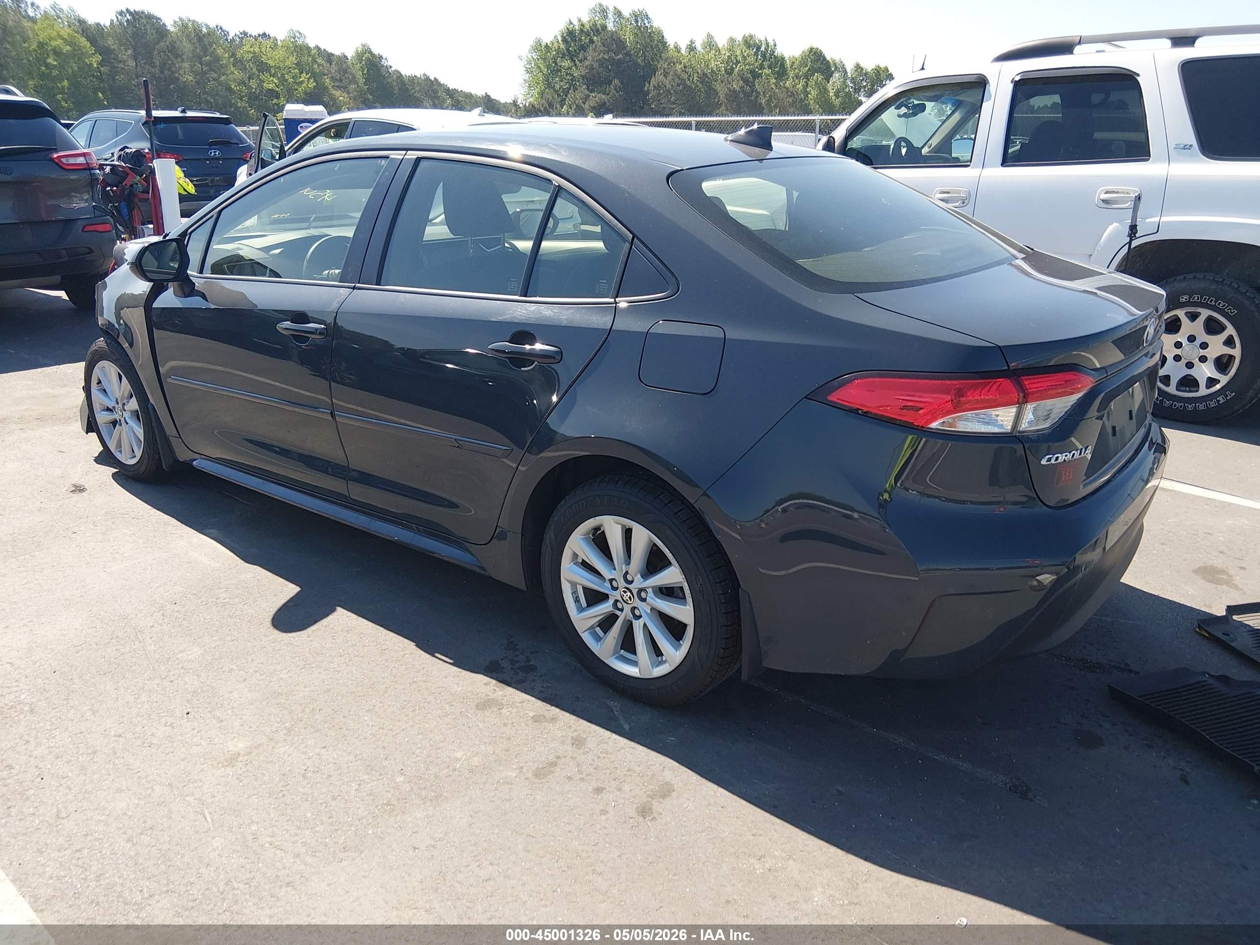 2024 Toyota Corolla Hybrid Le Gray vin: JTDBCMFE9R3035948