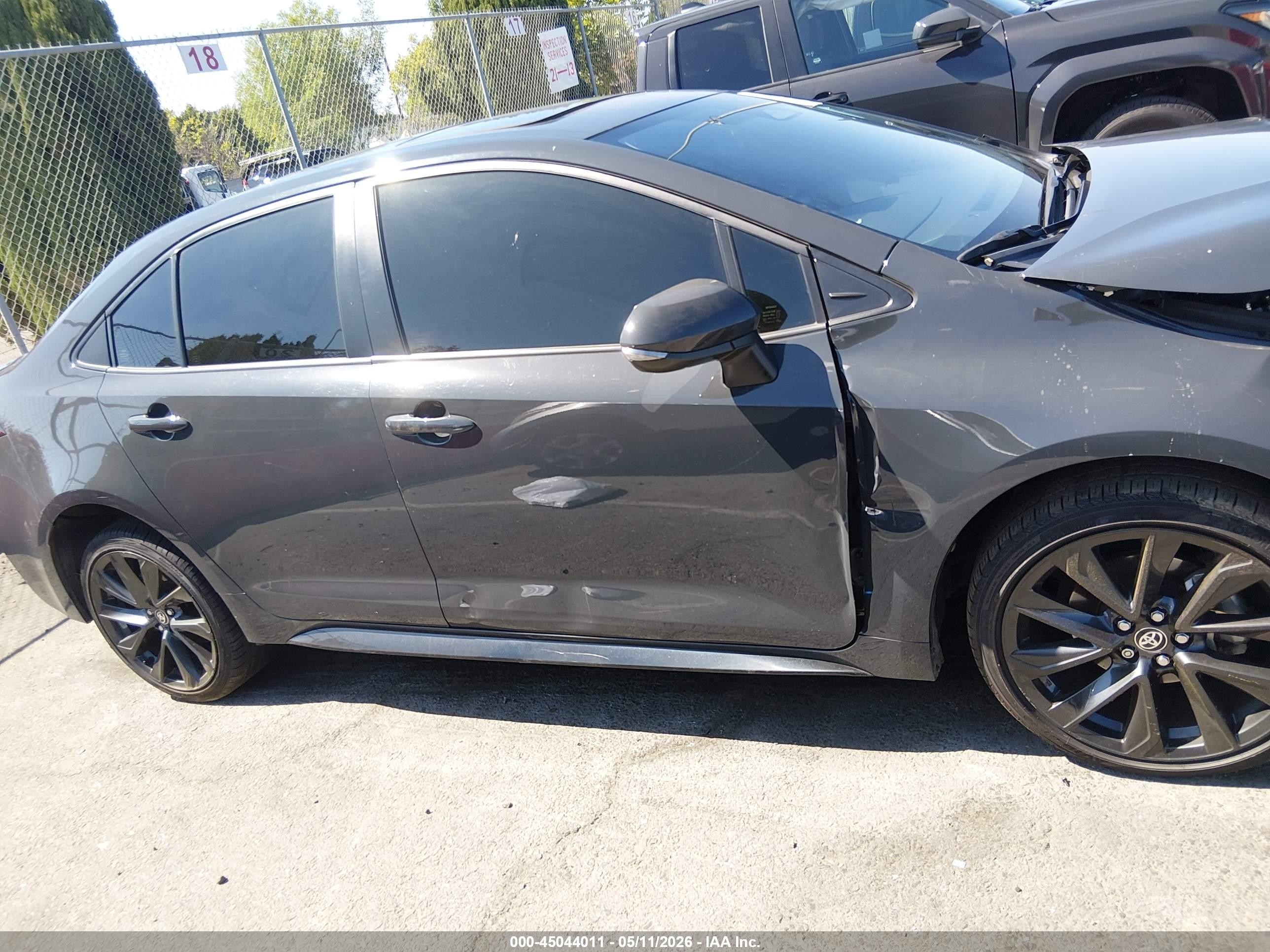 2024 Toyota Corolla Hybrid Se Black vin: JTDBCMFE9R3046089