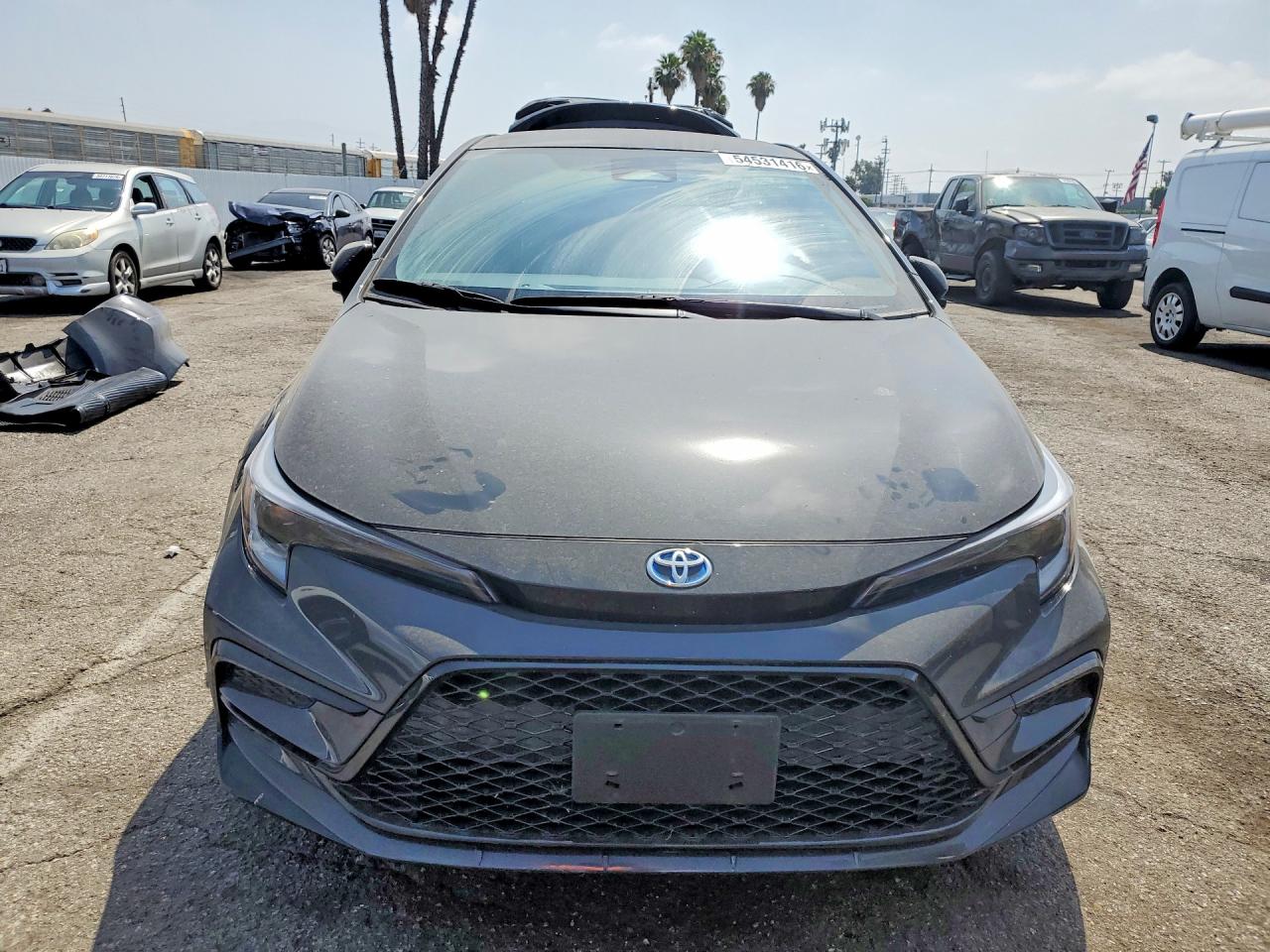 2025 Toyota Corolla Hybrid Se Gray vin: JTDBCMFE9S3084850