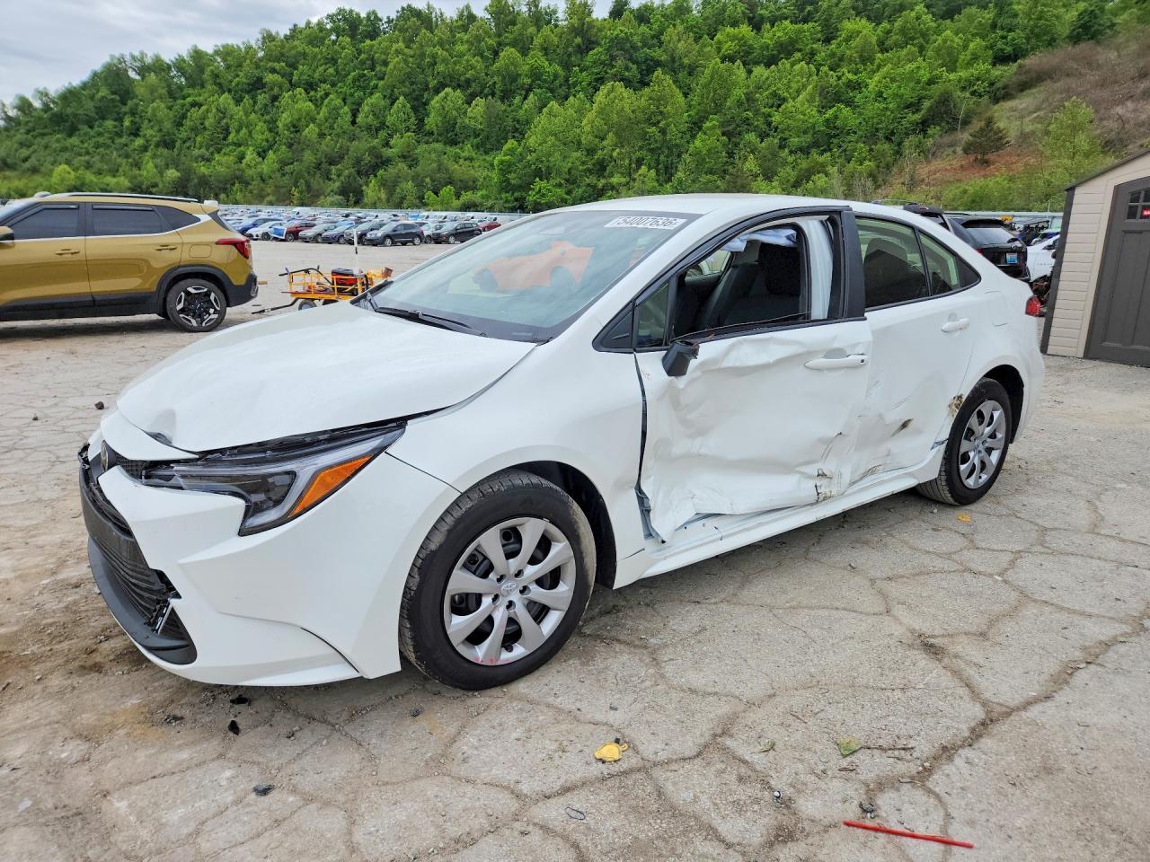2026 Toyota Corolla Hybrid Le Белый vin: JTDBCMFEXT3147584