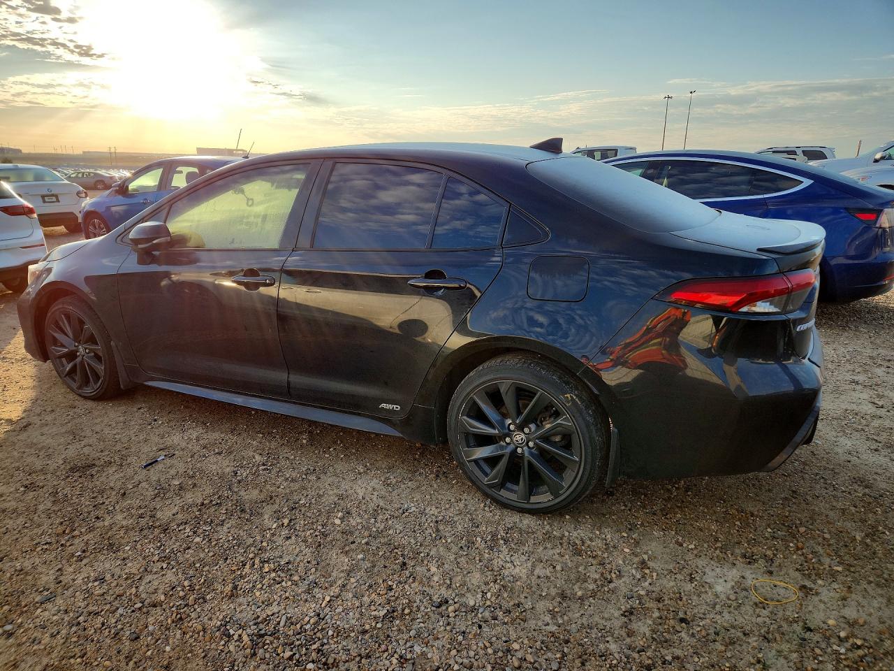 2024 Toyota Corolla Hybrid Le Black vin: JTDBDMHE0RJ008319