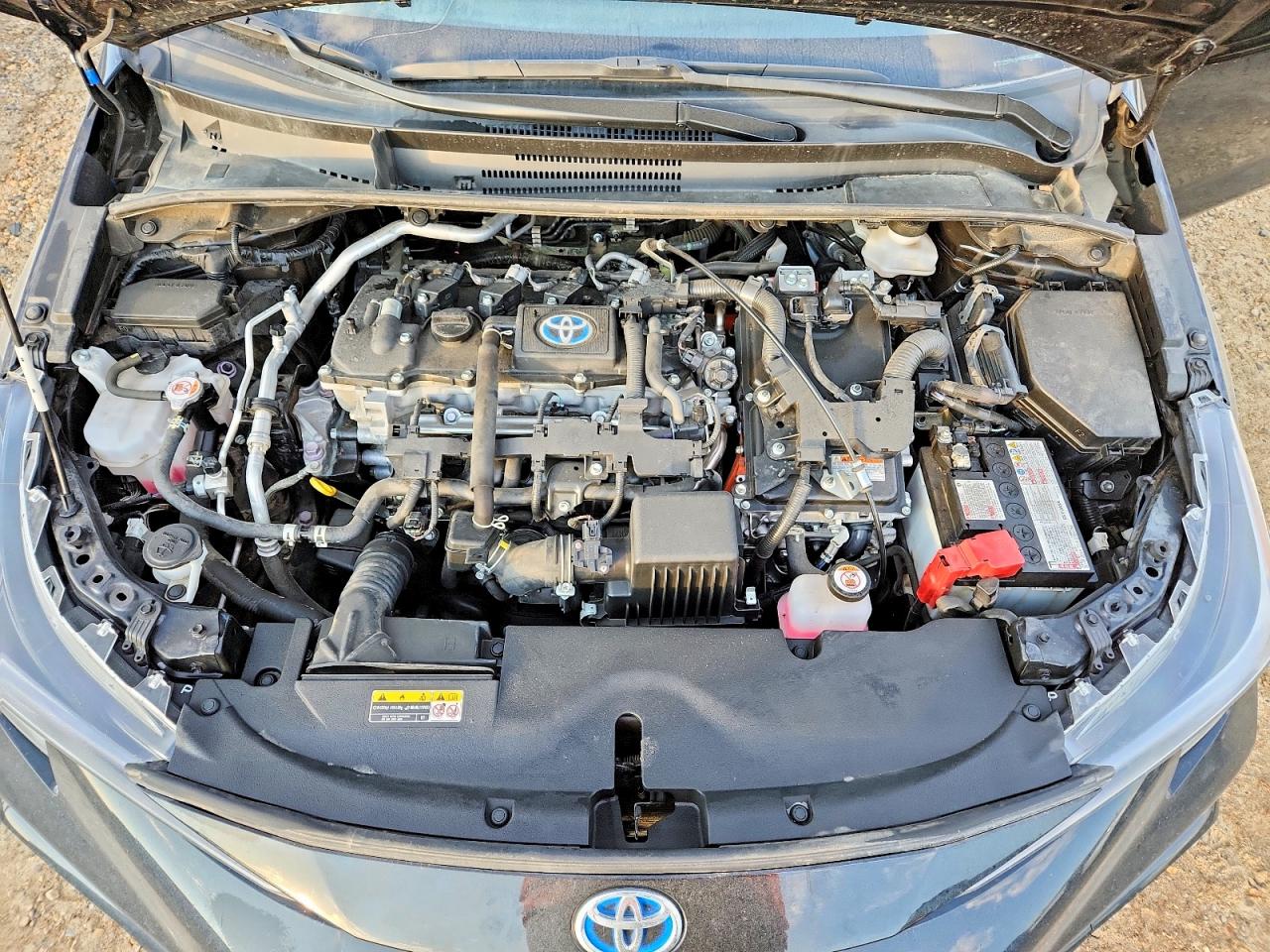 2024 Toyota Corolla Hybrid Le Black vin: JTDBDMHE0RJ008319