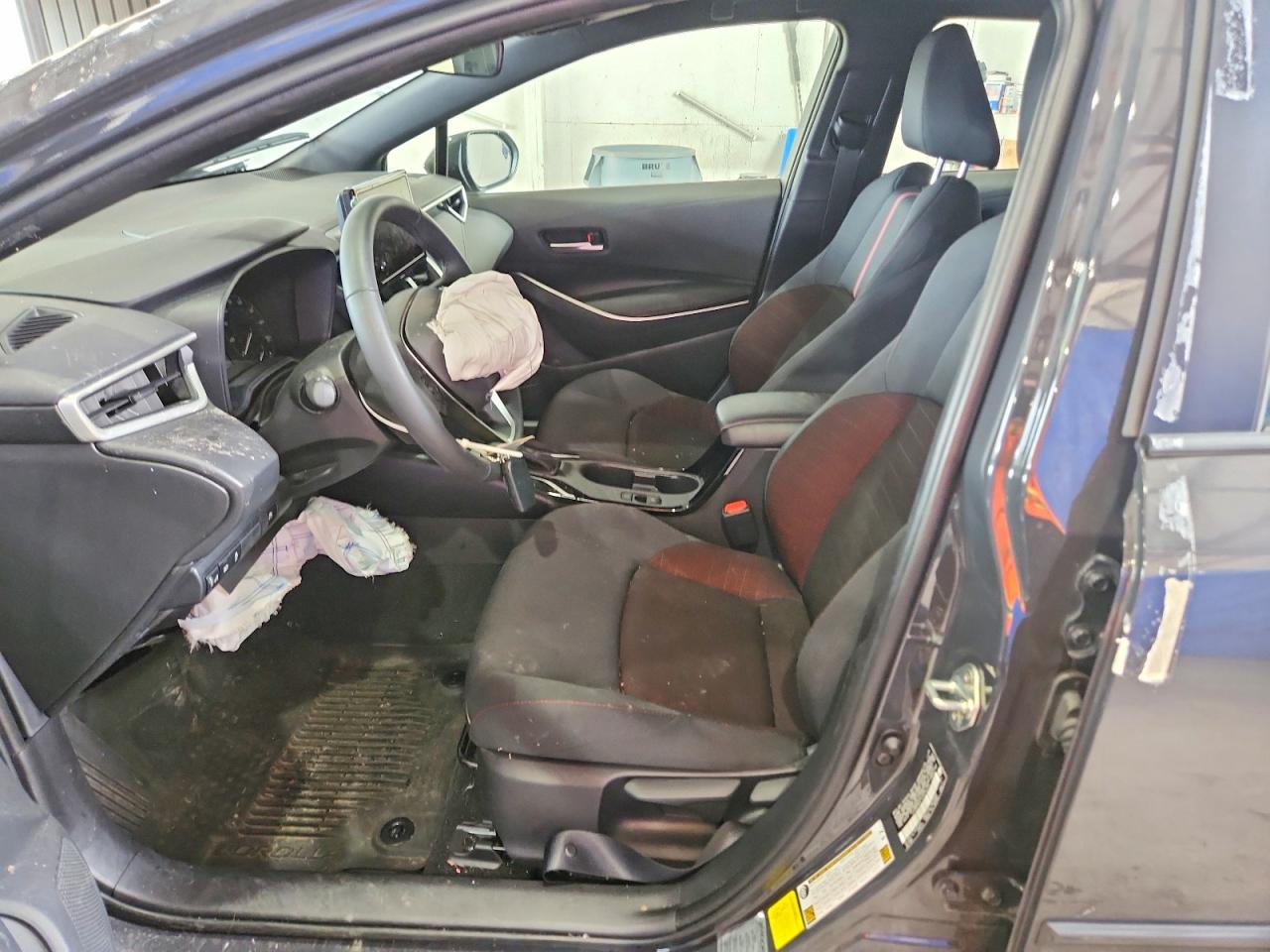 2025 Toyota Corolla Hybrid Se Gray vin: JTDBDMHE1S3018139