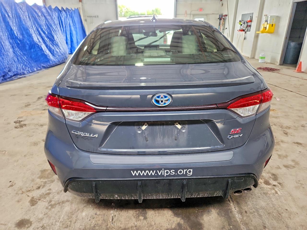 2025 Toyota Corolla Hybrid Se Gray vin: JTDBDMHE1S3018139
