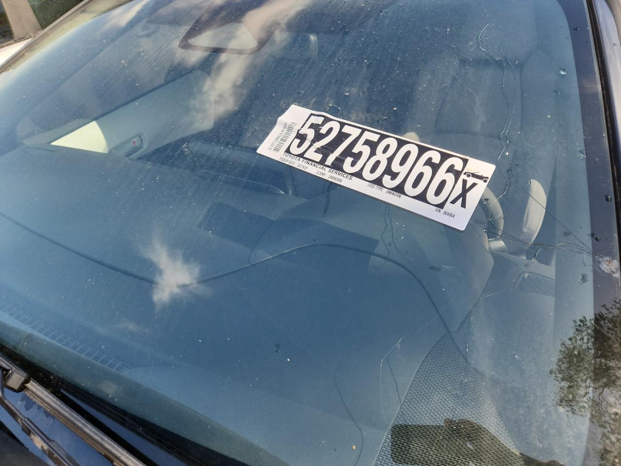 2023 Toyota Corolla Hybrid Se Gray vin: JTDBDMHE3P3004864 Damage: Windshield, Cracked, > 12 Inches