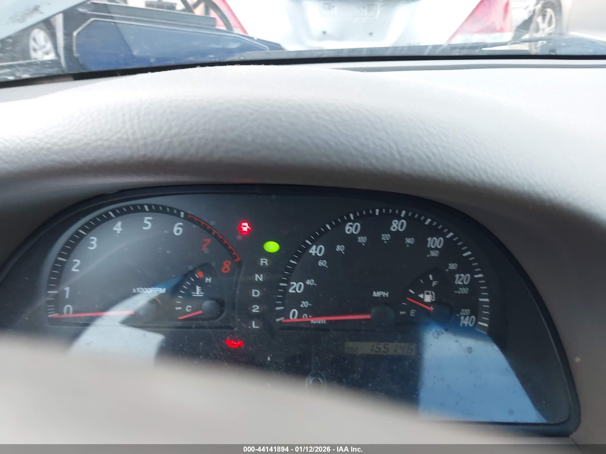 2003 Toyota Camry Le Green vin: JTDBE30K030189833