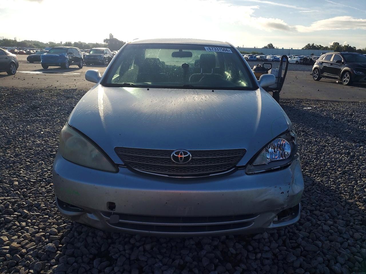 2004 Toyota Camry Standard Silver vin: JTDBE30K040297208