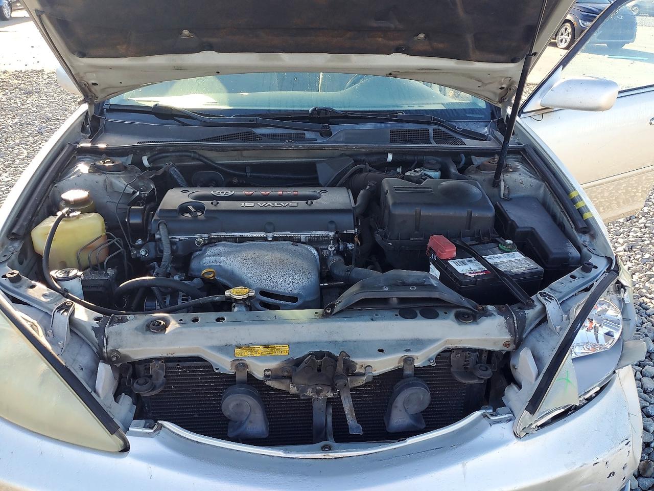 2004 Toyota Camry Standard Silver vin: JTDBE30K040297208