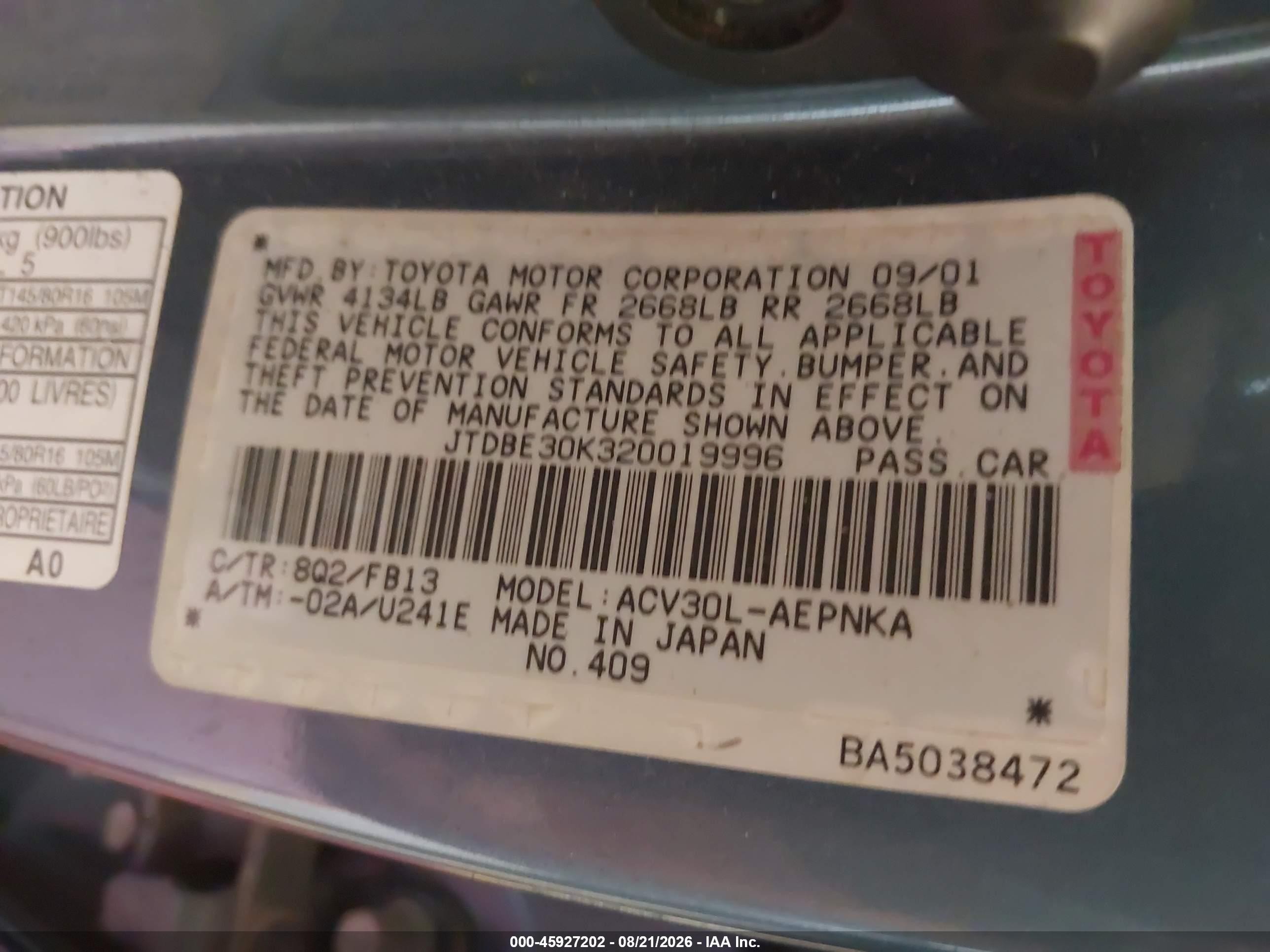 2002 Toyota Camry Le Gray vin: JTDBE30K320019996