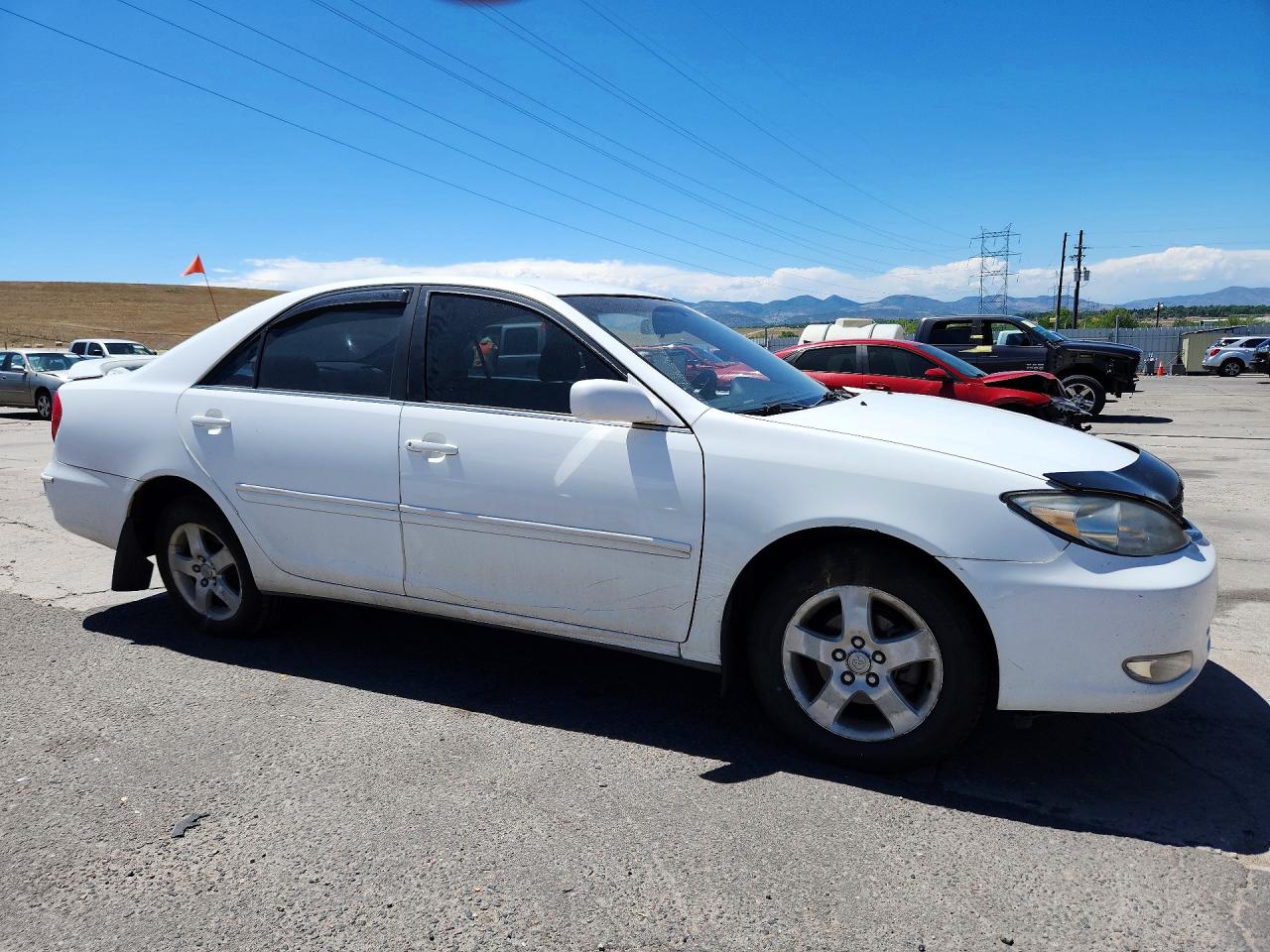 2002 Toyota Camry Se White vin: JTDBE30K320048835