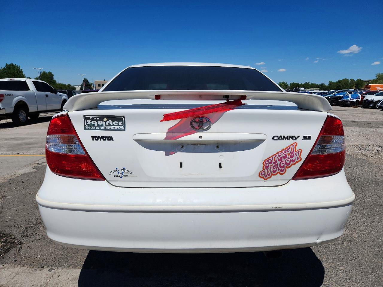 2002 Toyota Camry Se White vin: JTDBE30K320048835