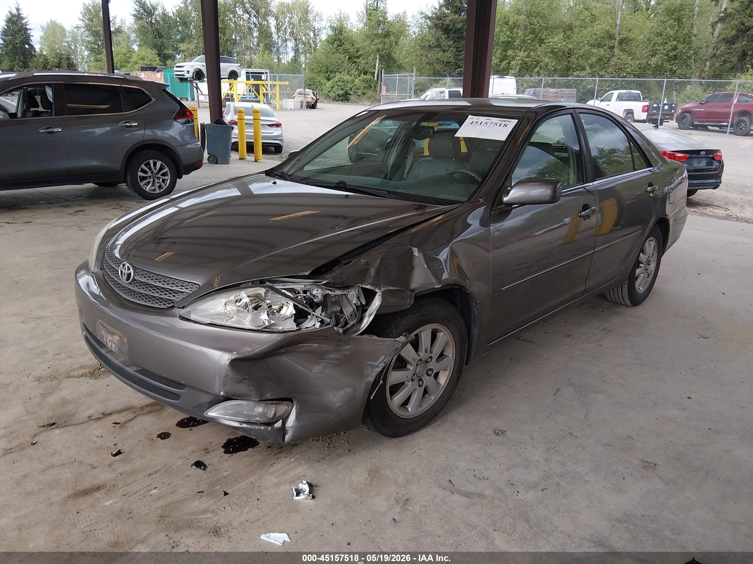 2003 Toyota Camry Xle Gray vin: JTDBE30K330163145