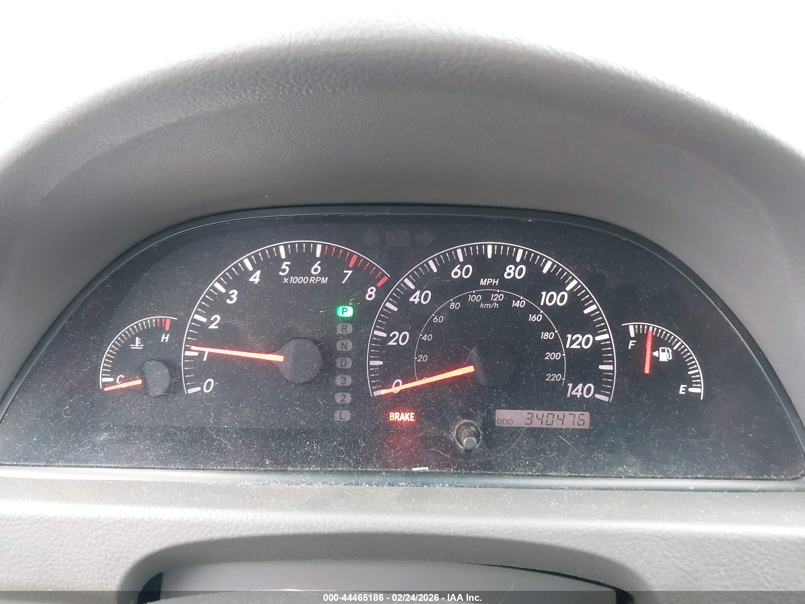 2005 Toyota Camry Le Silver vin: JTDBE30K353024974
