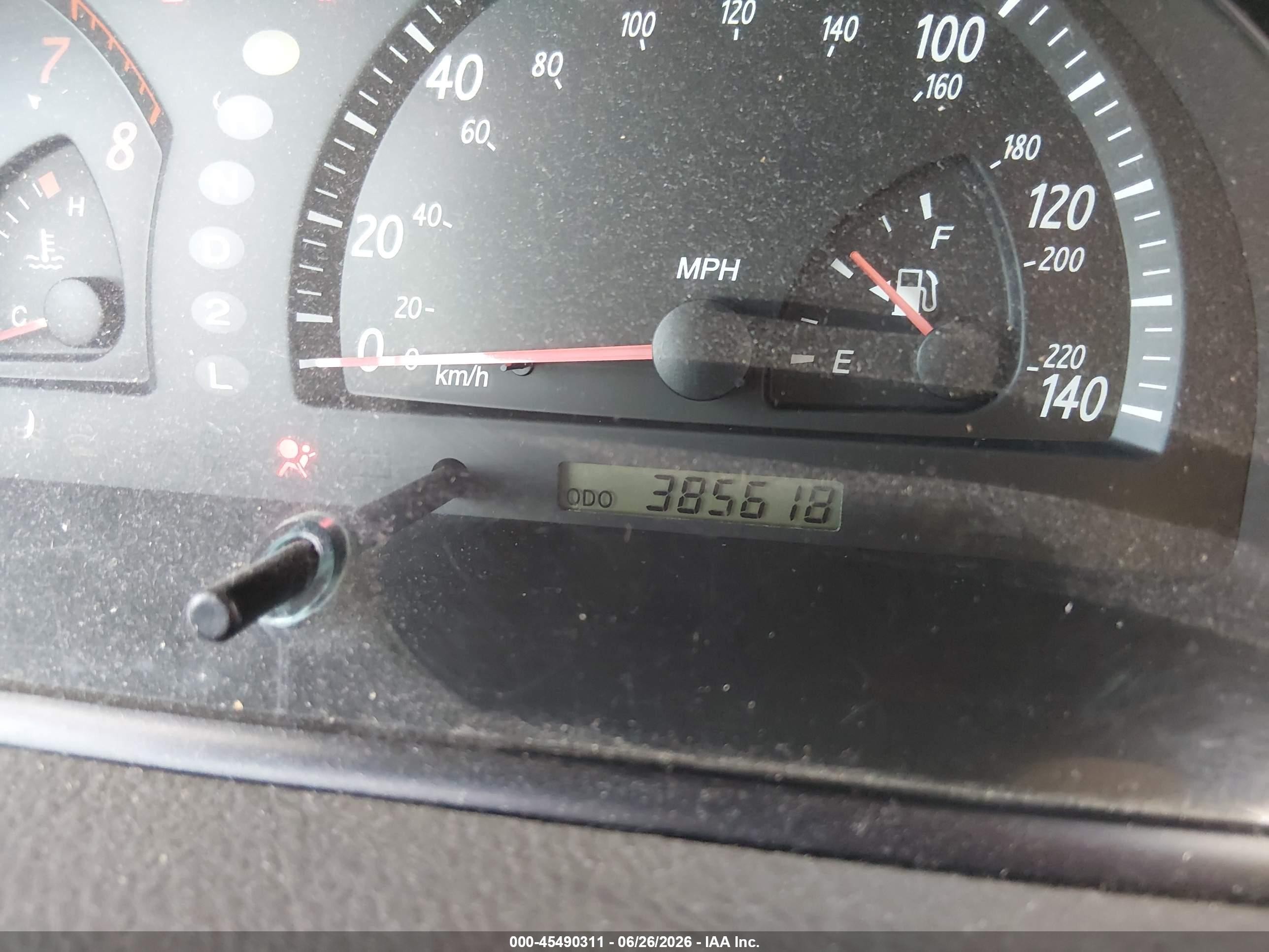 2002 Toyota Camry Xle Silver vin: JTDBE30K520080248