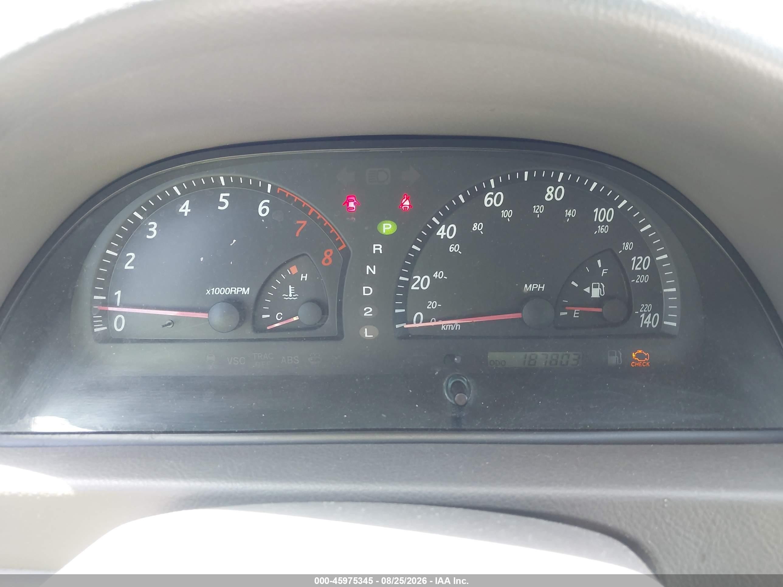 2002 Toyota Camry Xle Silver vin: JTDBE30K920104261