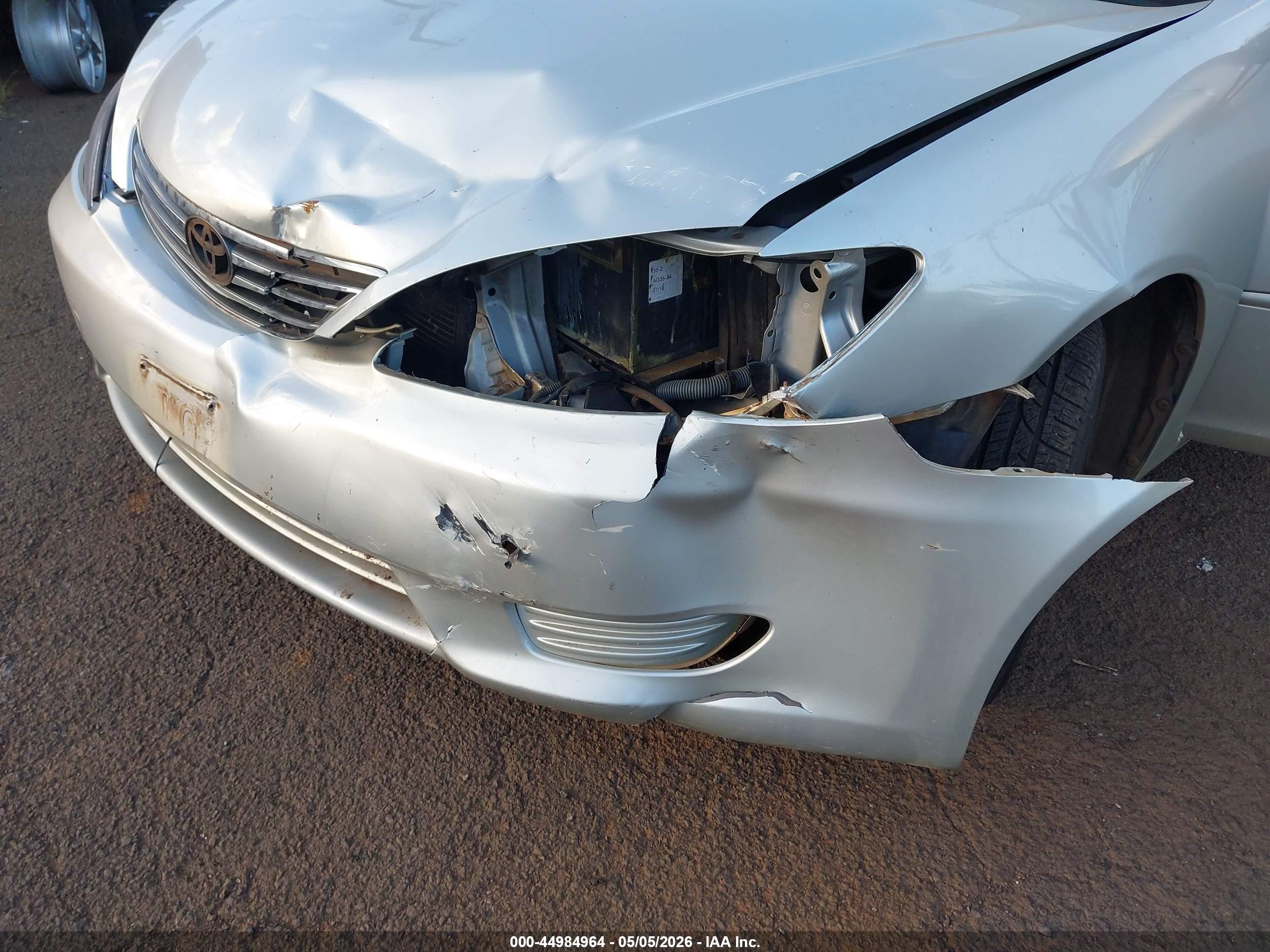 2005 Toyota Camry Le/se/xle Silver vin: JTDBE30KX50305610