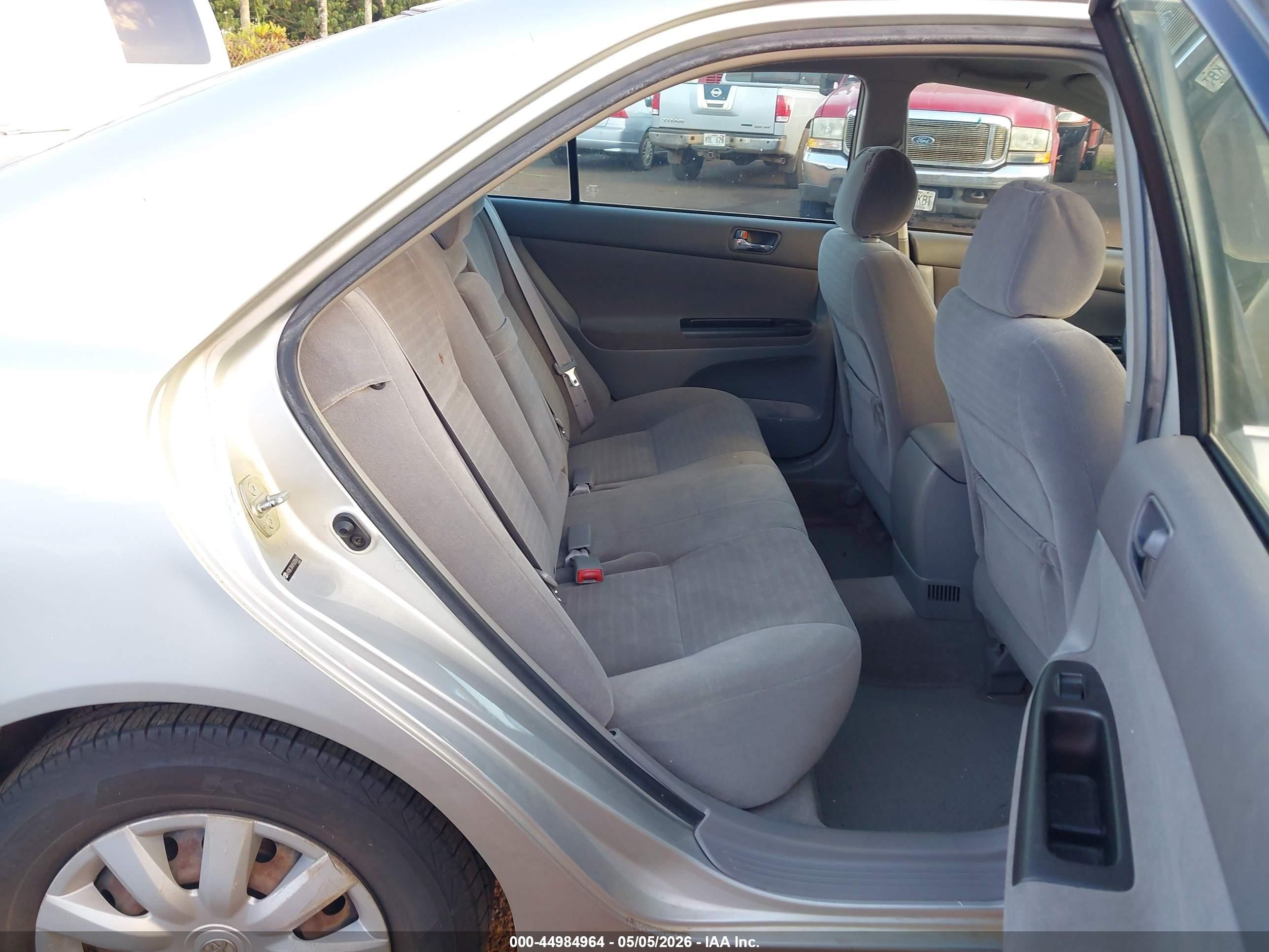 2005 Toyota Camry Le/se/xle Silver vin: JTDBE30KX50305610
