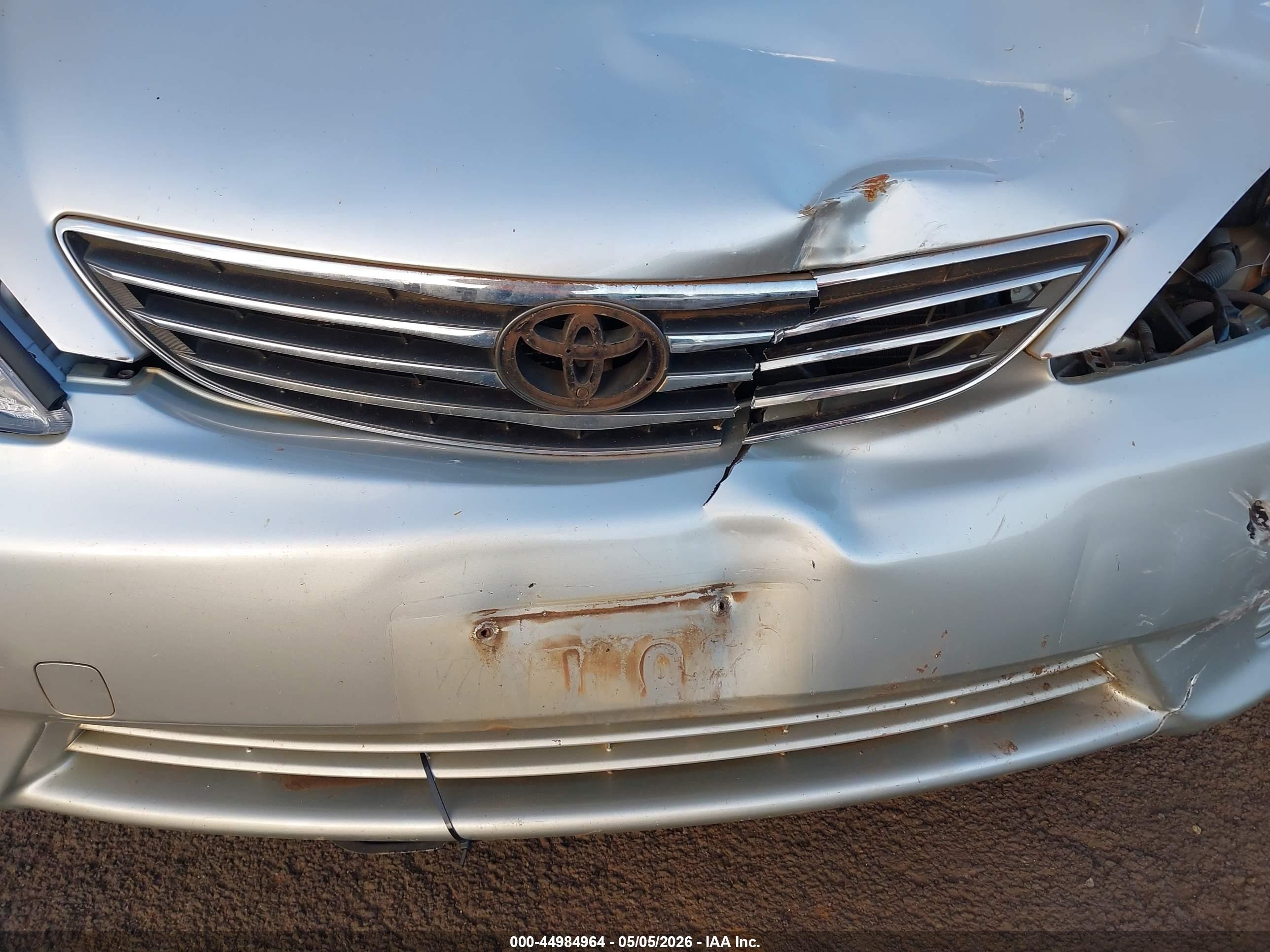 2005 Toyota Camry Le/se/xle Silver vin: JTDBE30KX50305610