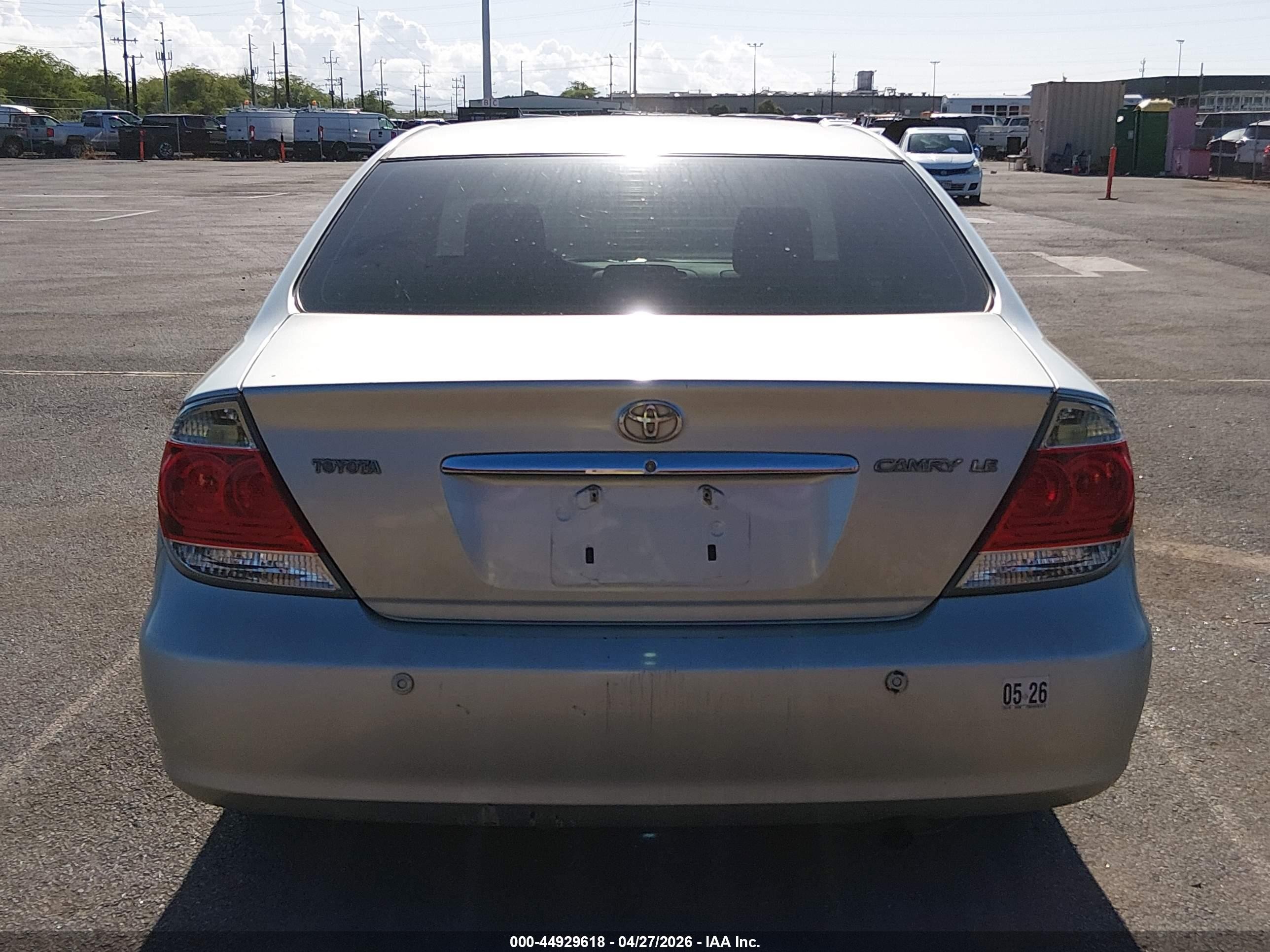 2005 Toyota Camry Le/se/xle Gray vin: JTDBE30KX53010716