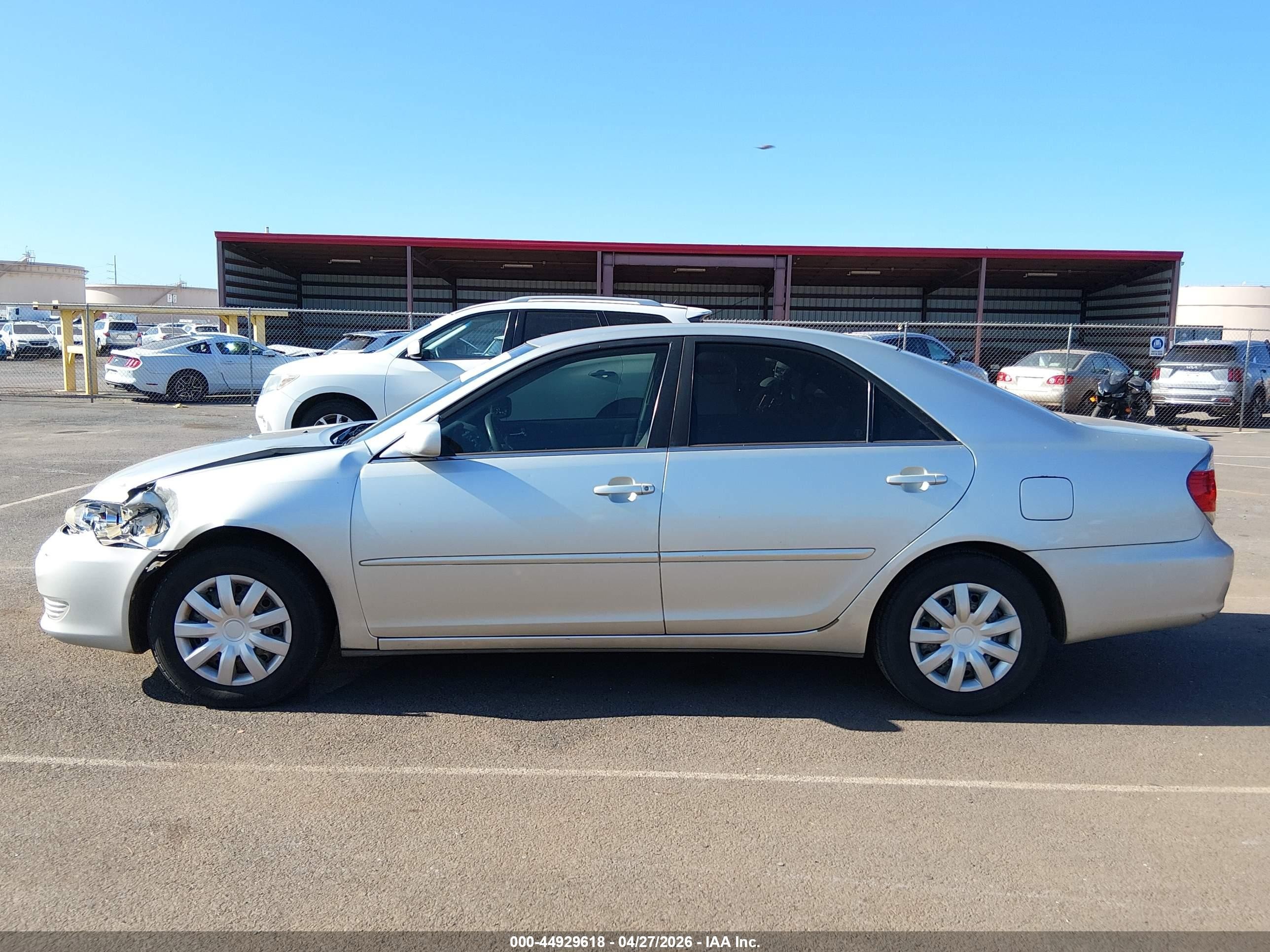 2005 Toyota Camry Le/se/xle Gray vin: JTDBE30KX53010716