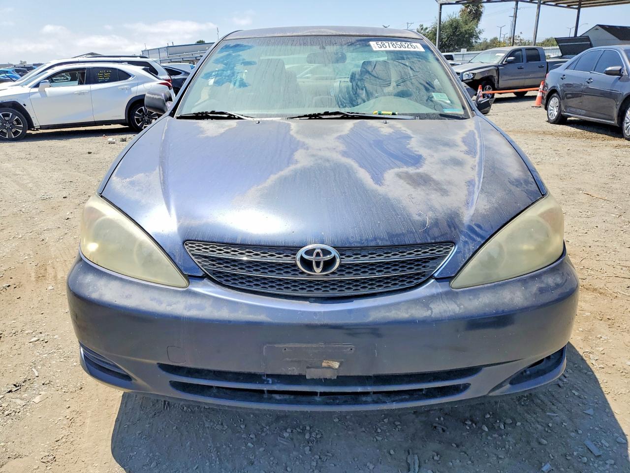 2002 Toyota Camry Le Blue vin: JTDBE32K020018124