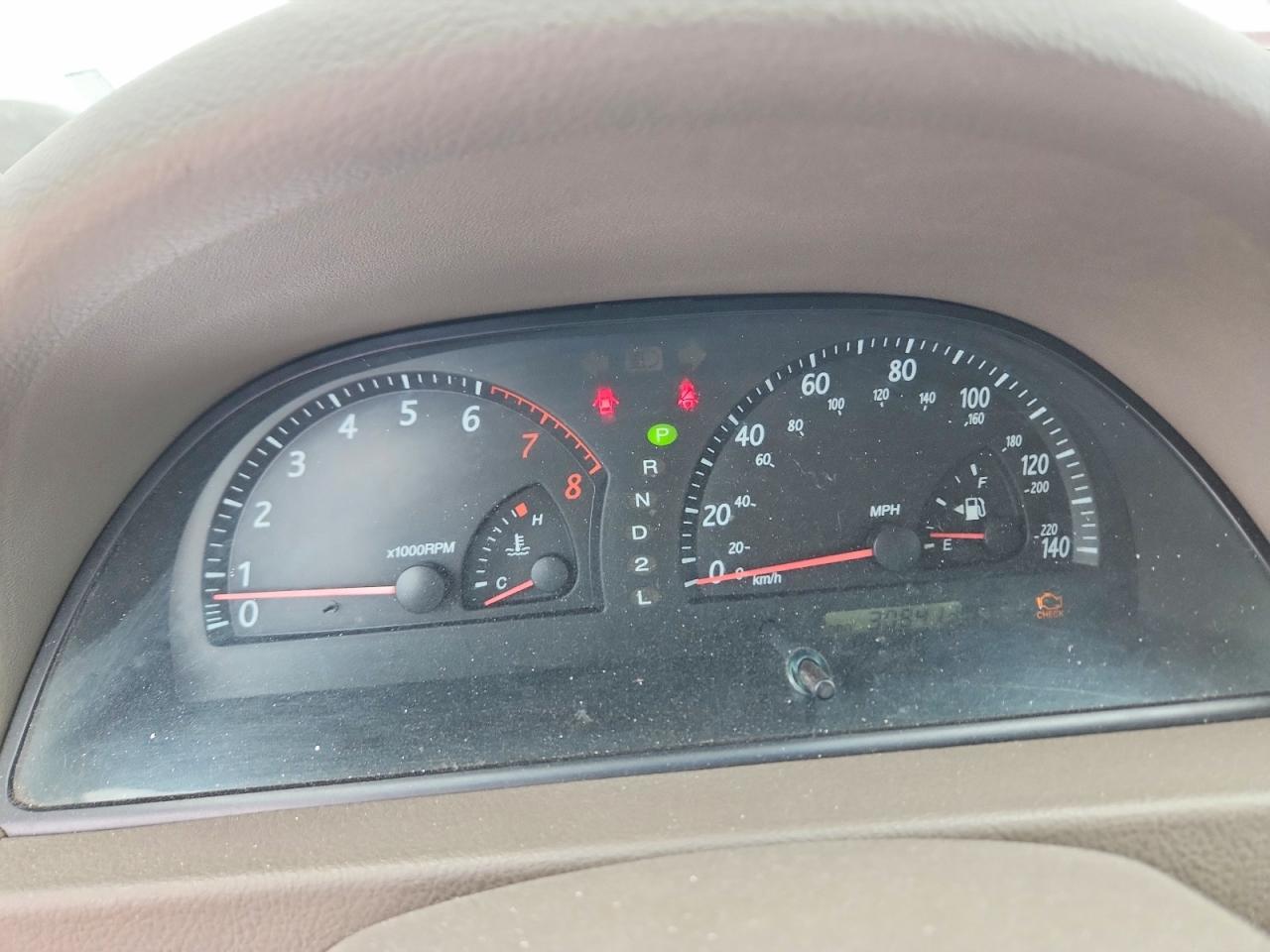 2002 Toyota Camry Le Burgundy vin: JTDBE32K020039264