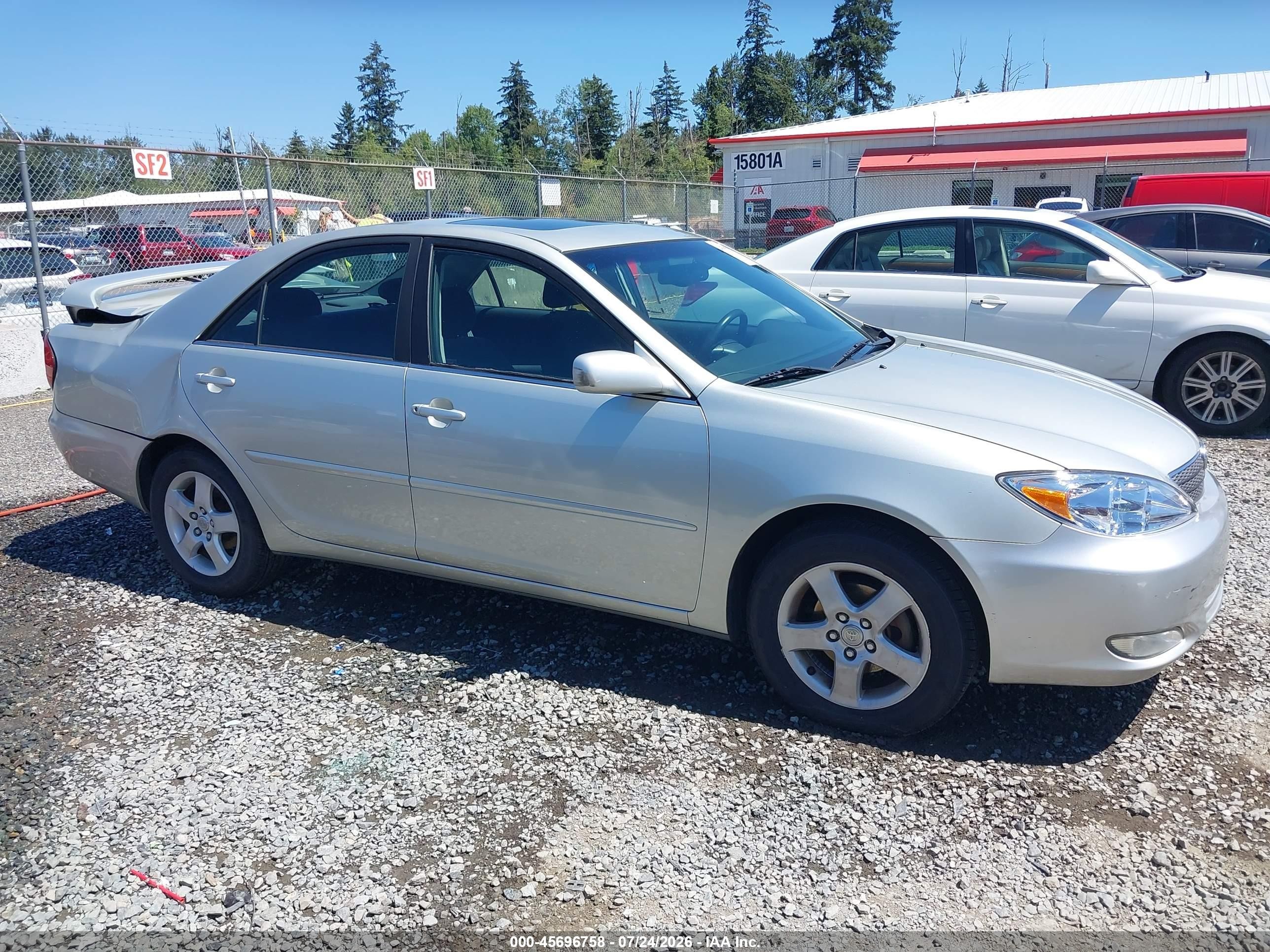 2002 Toyota Camry Se Silver vin: JTDBE32K020069946