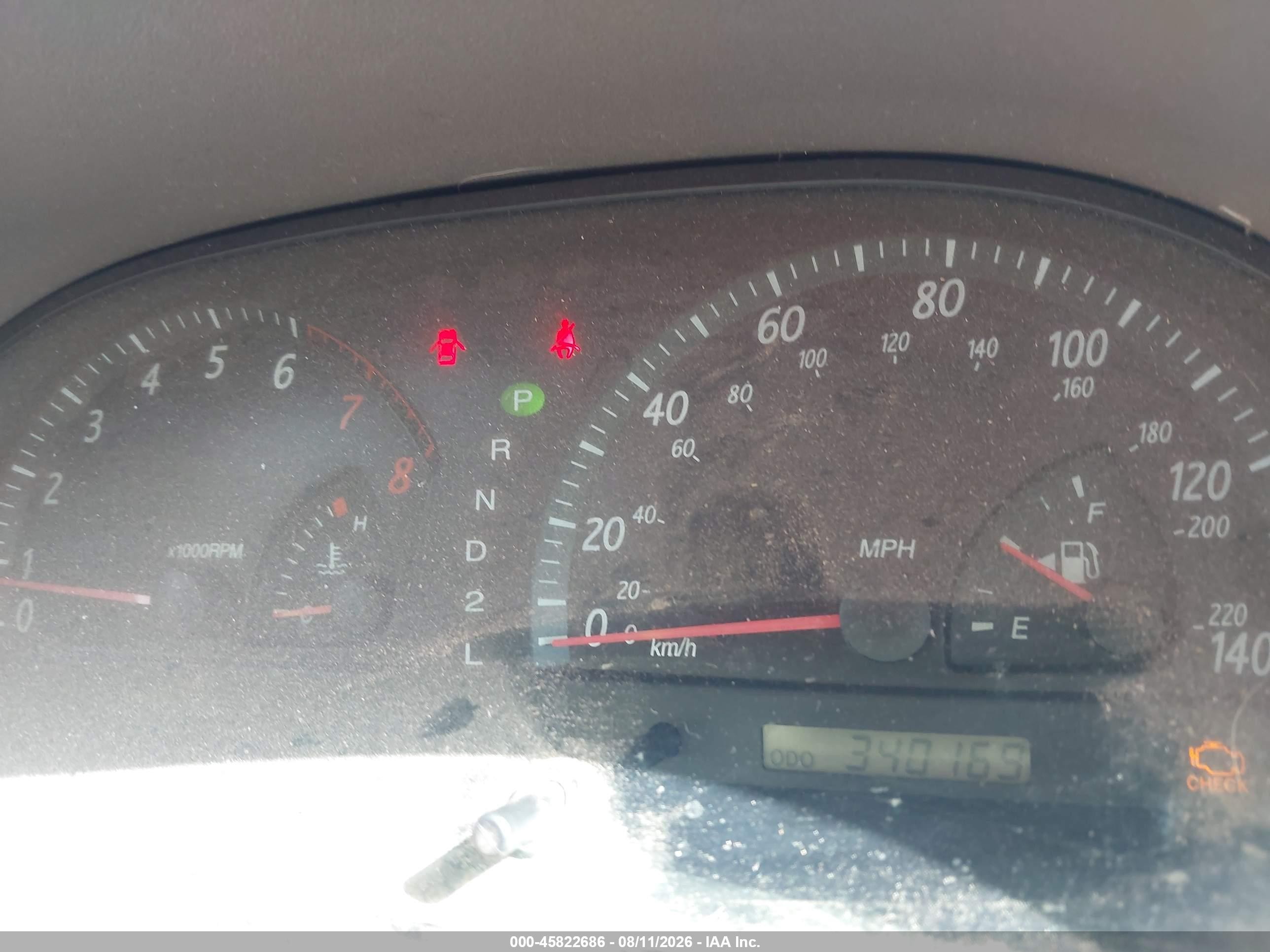 2002 Toyota Camry Le Silver vin: JTDBE32K020104016